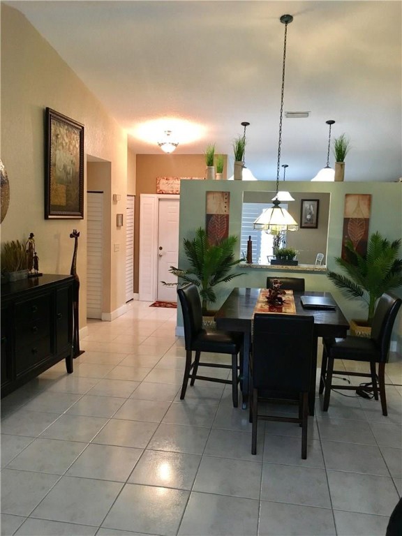 Town & Country Estates Se - Residential