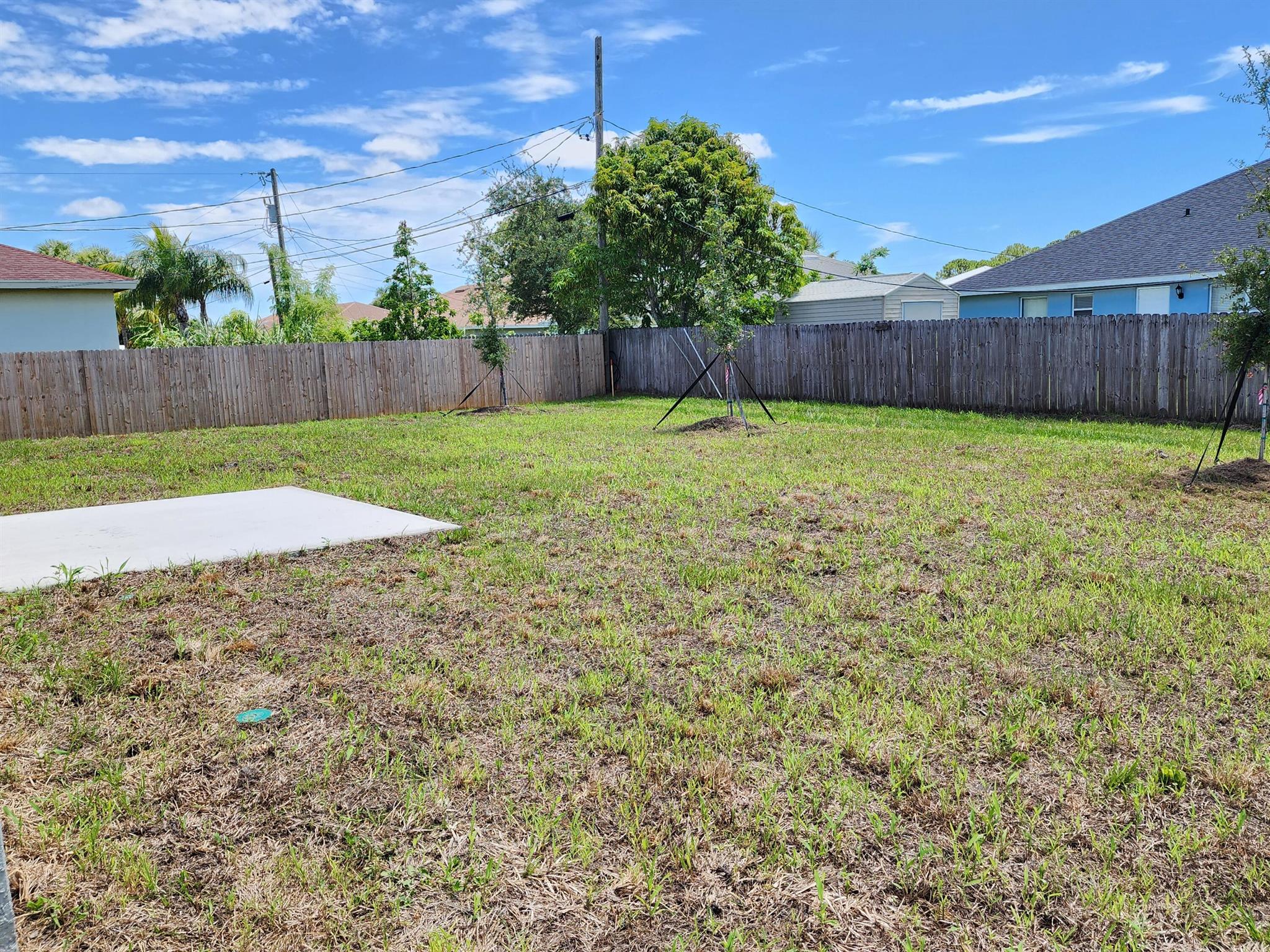 PORT ST LUCIE SECTION 7 - Residential Lease