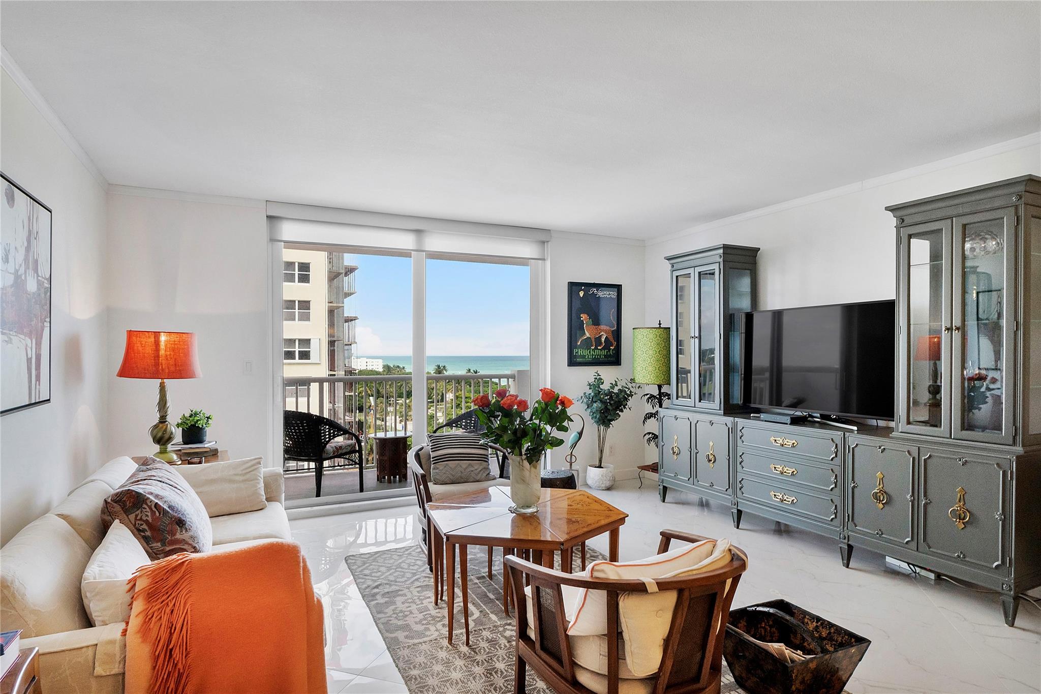 Cambridge Towers - Residential