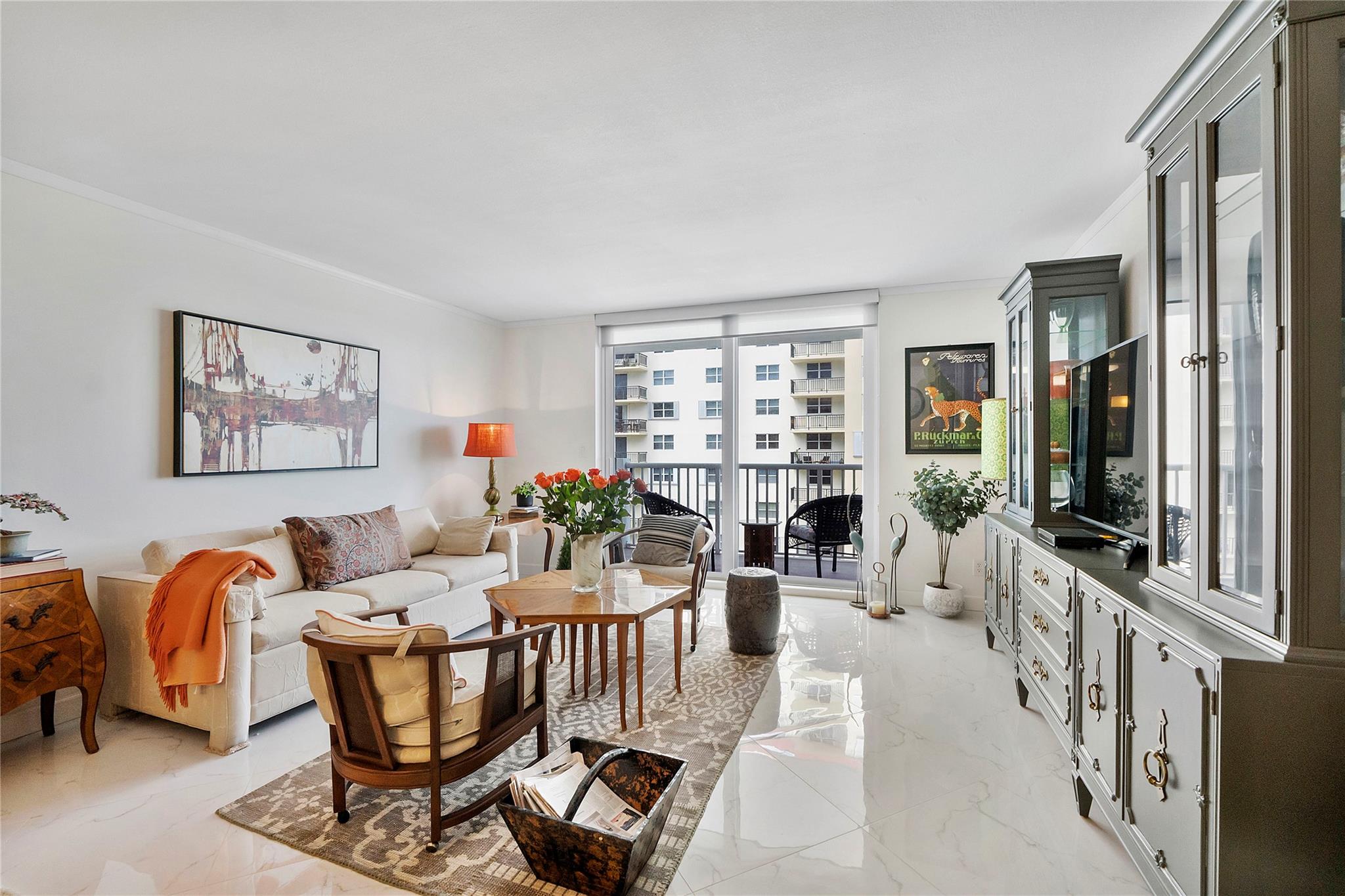Cambridge Towers - Residential