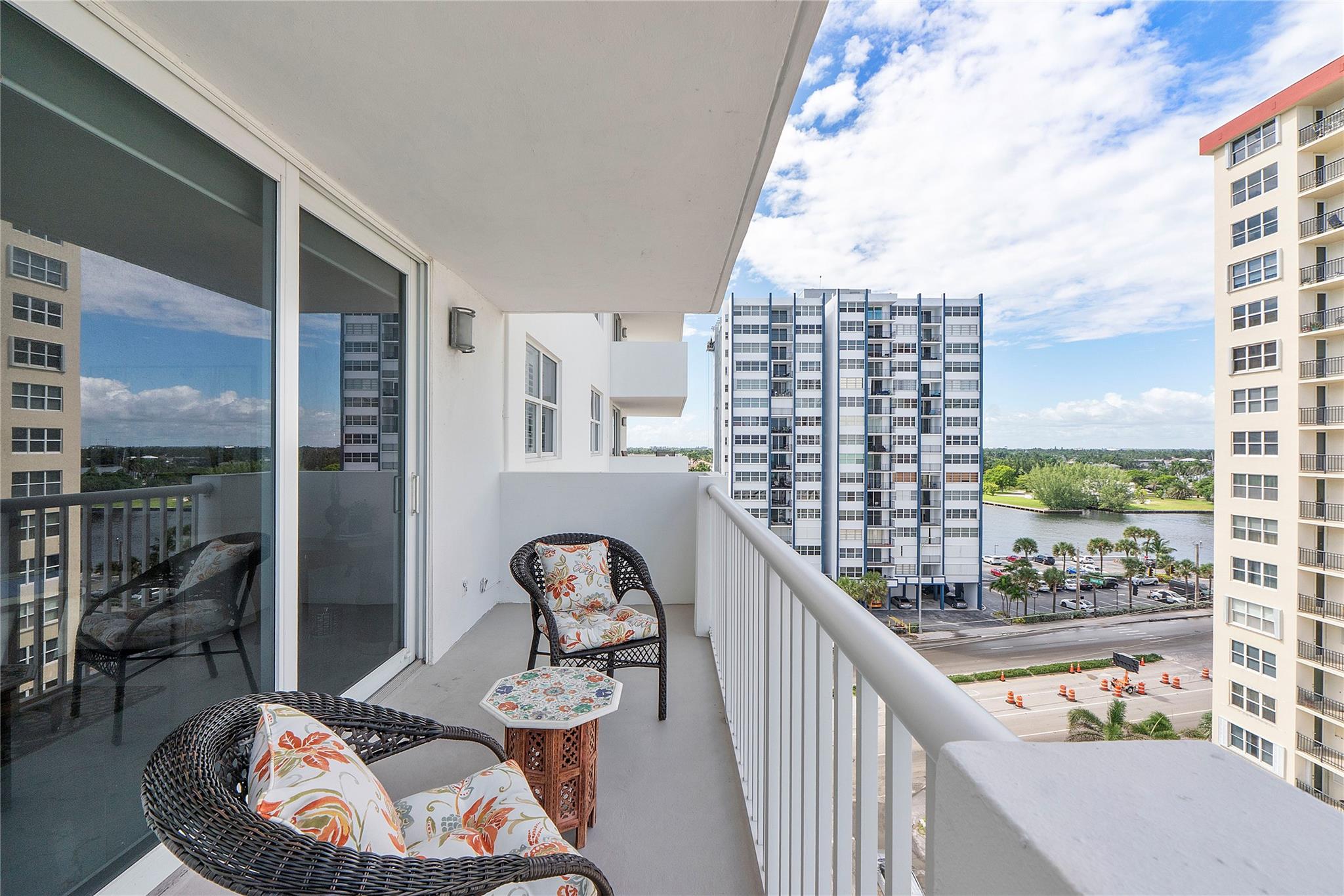 Cambridge Towers - Residential