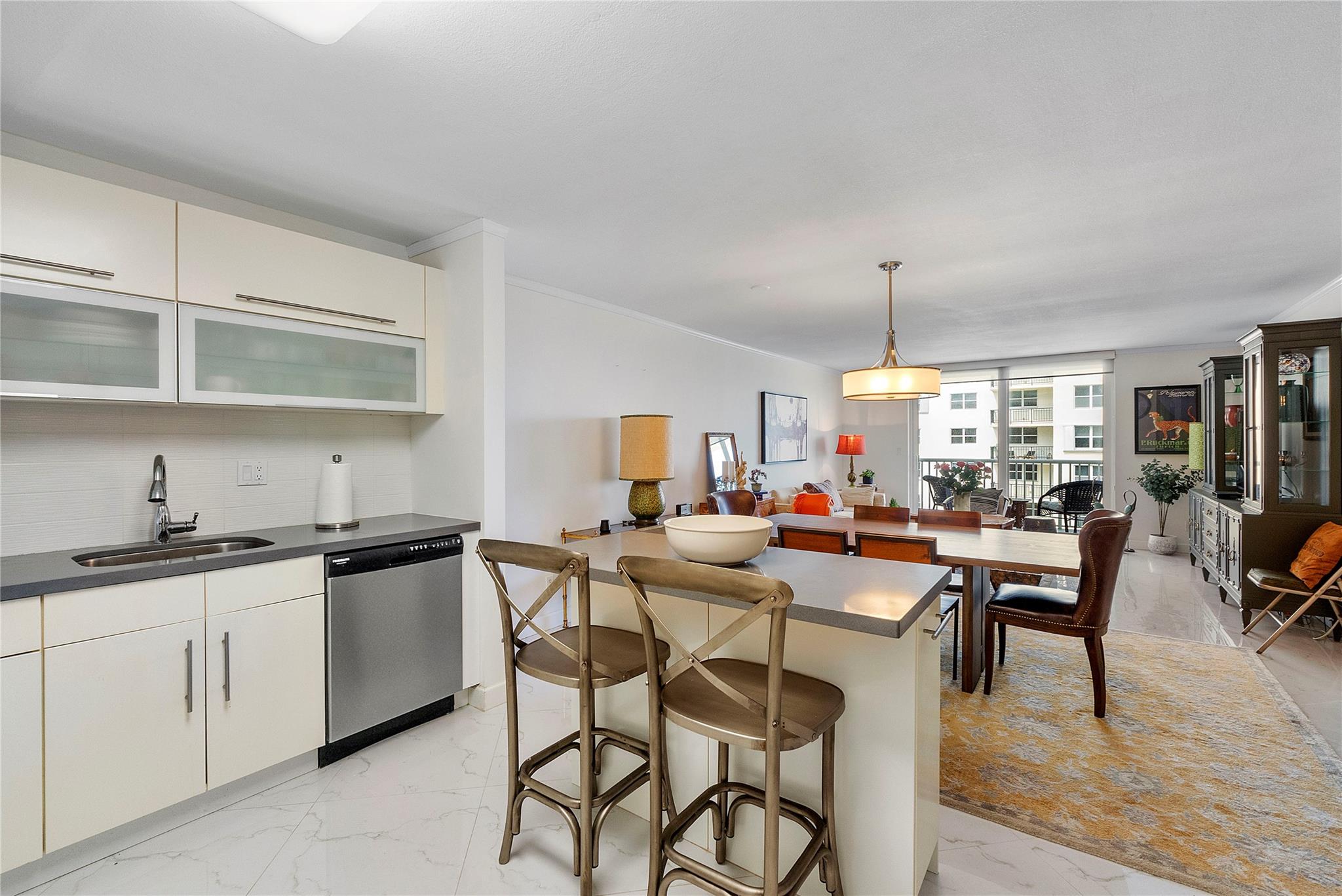 Cambridge Towers - Residential