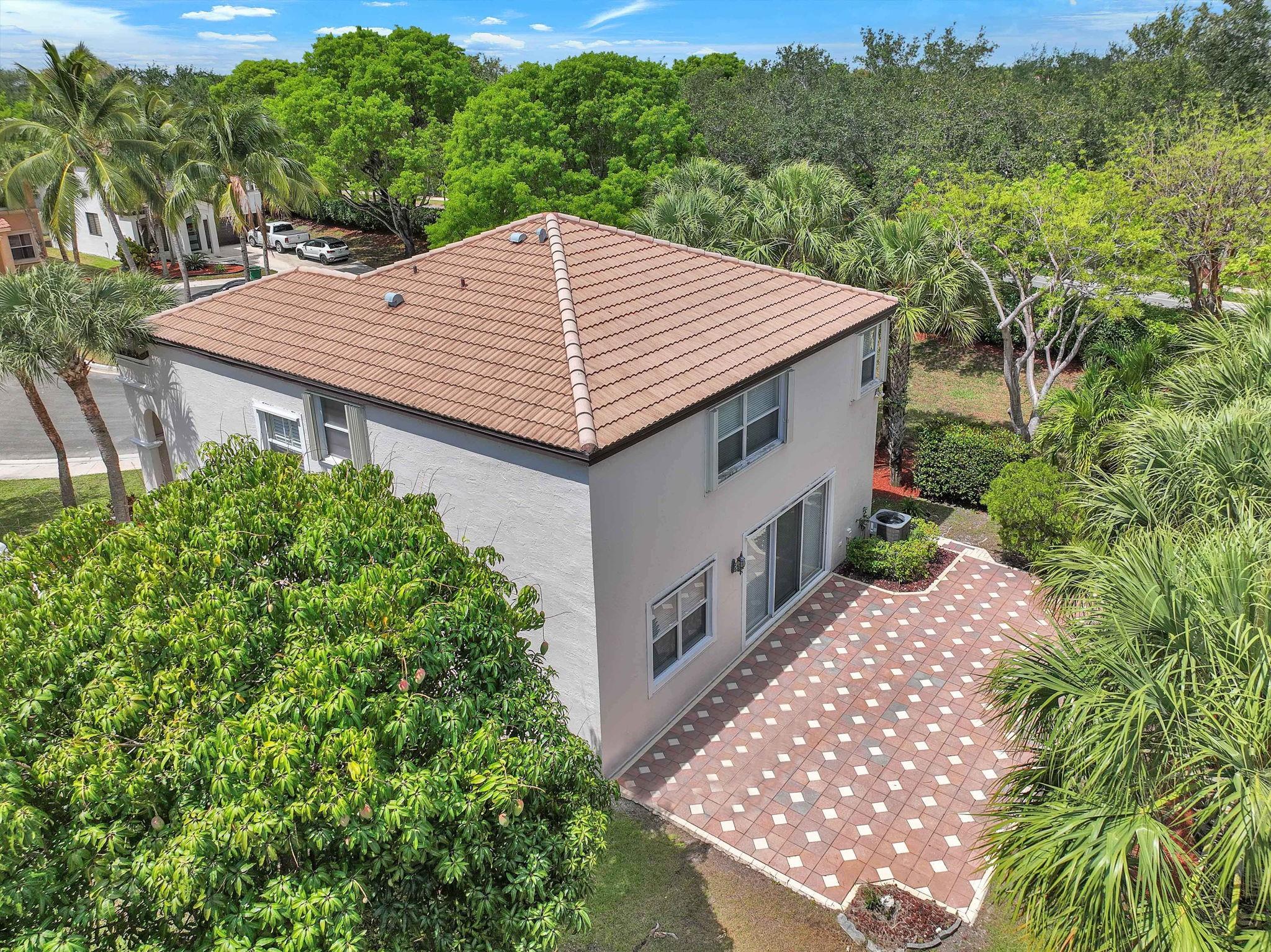 Riviera Isles III 172-36 - Residential