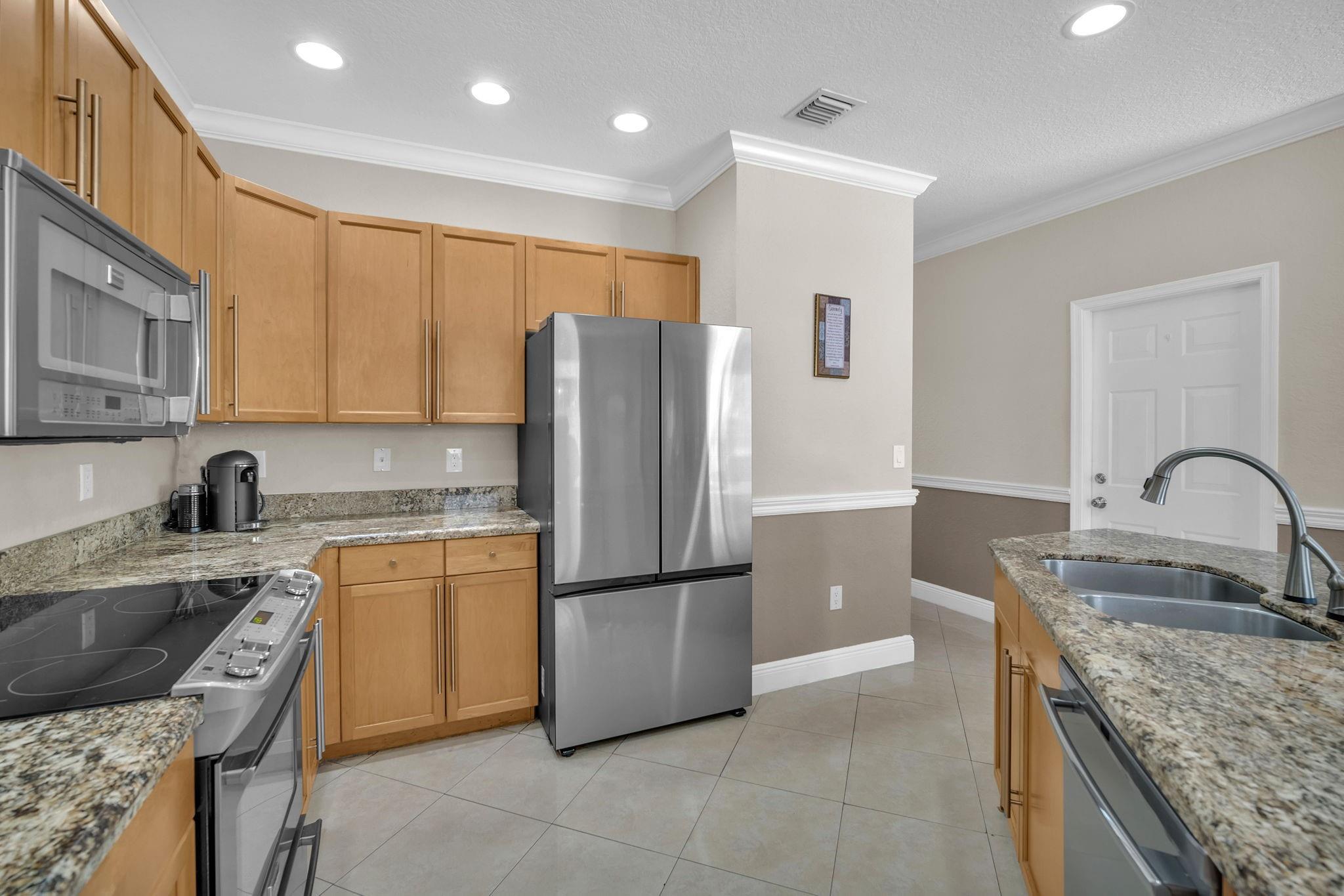 Riviera Isles III 172-36 - Residential
