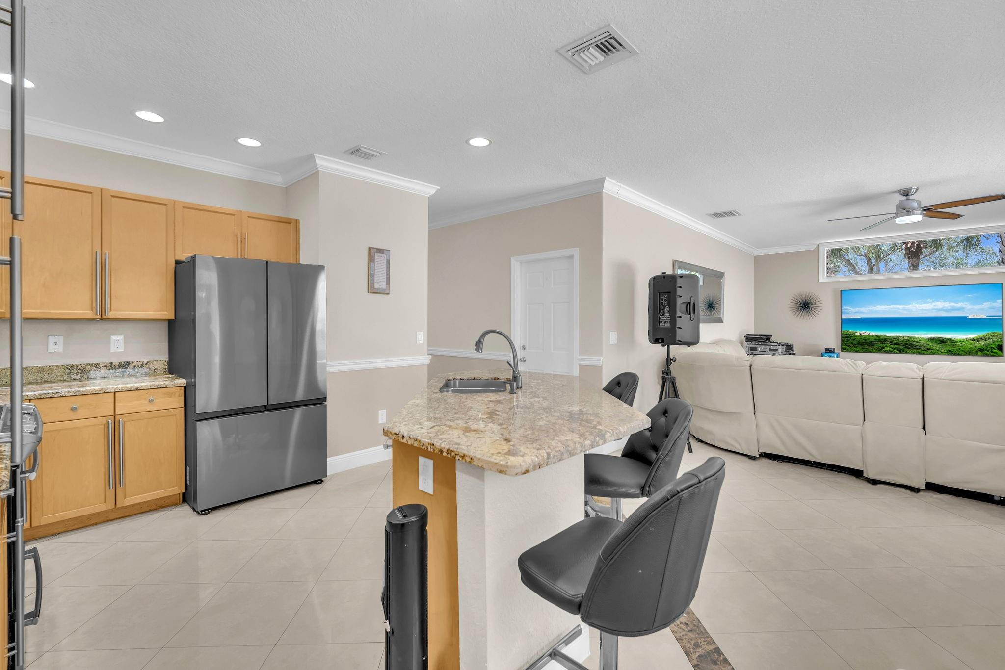 Riviera Isles III 172-36 - Residential