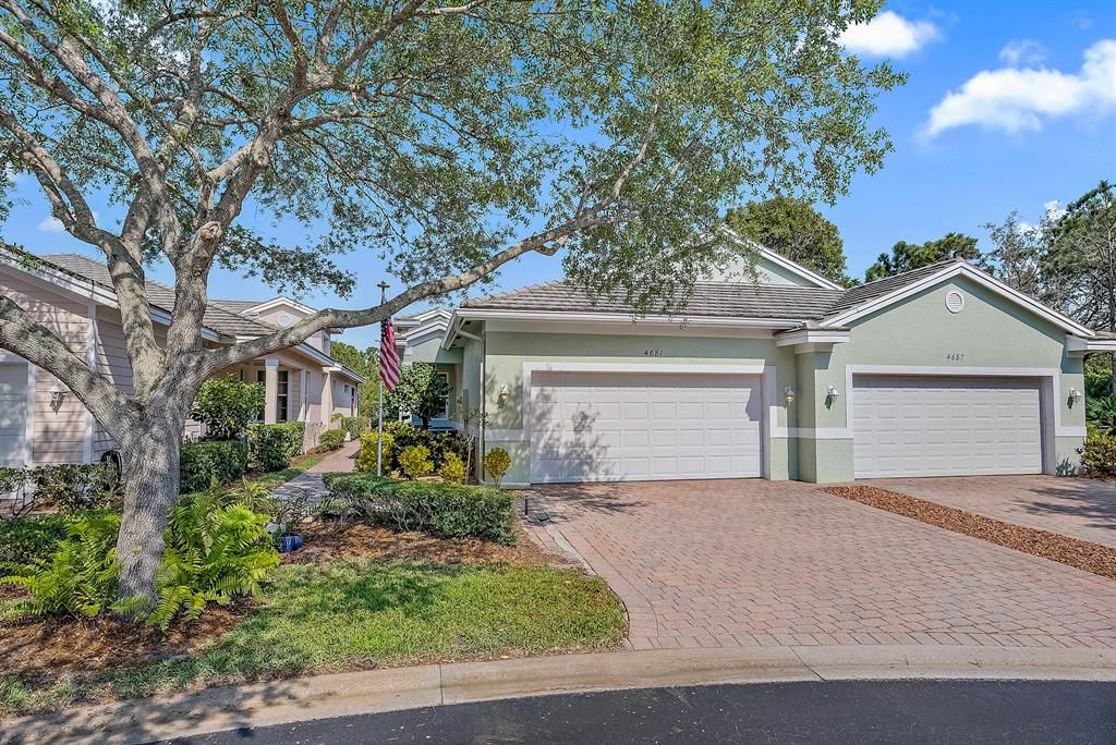 Photo of 4681 SE Bridgetown Court, Stuart, FL 34997 (MLS # R10872494)