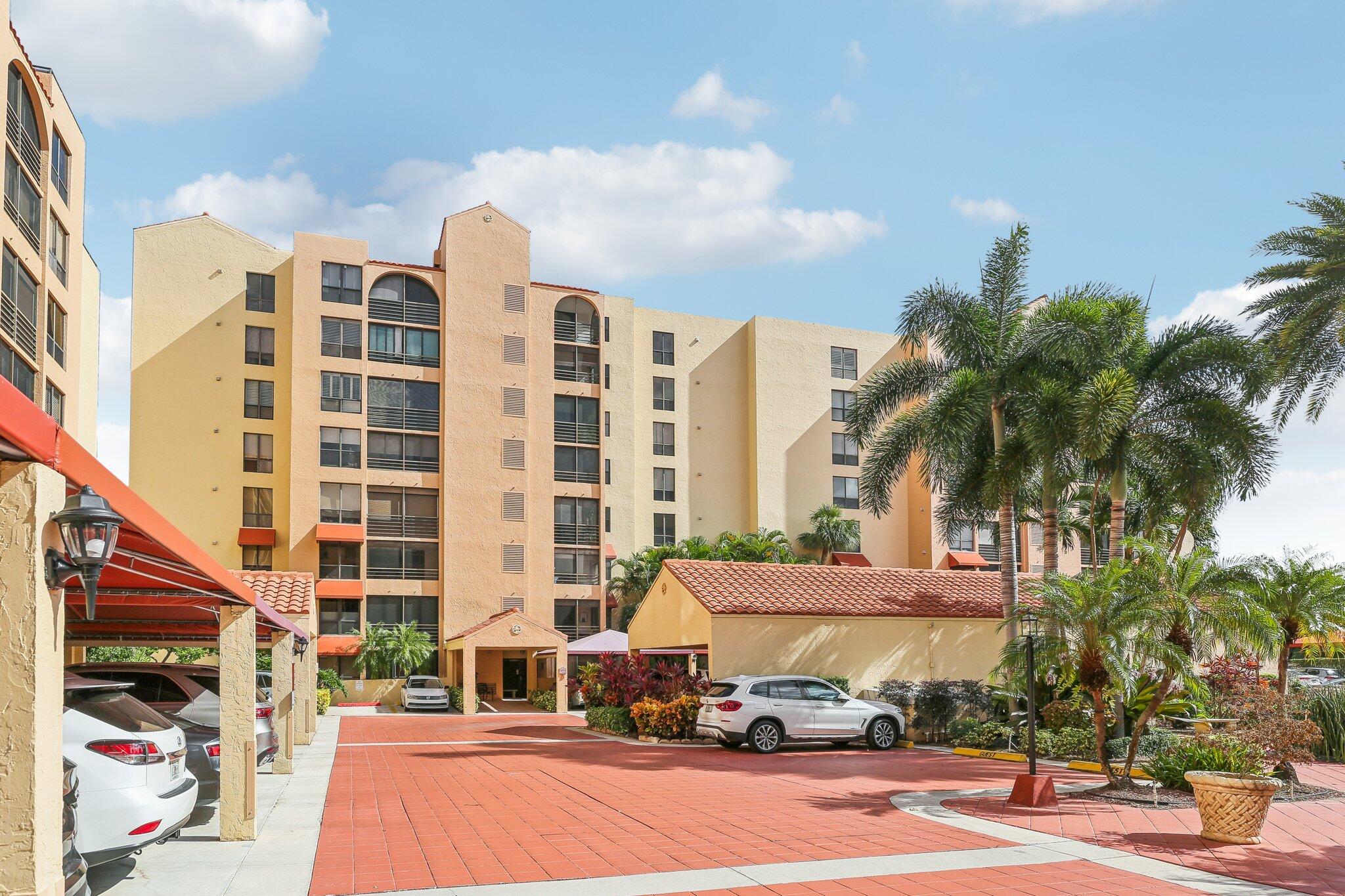 PROMENADE AT BOCA POINTE CONDOS 1,2 AND 3 IN OR413 - Residential