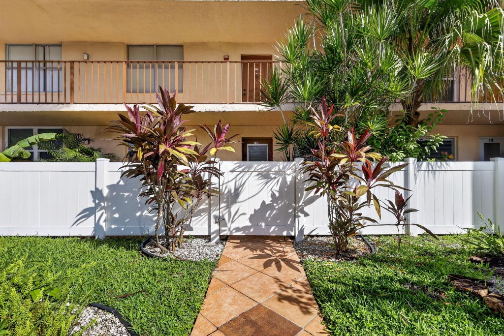 Photo of 14527 BONAIRE Boulevard #109, Delray Beach, FL 33446 (MLS # B26091026)