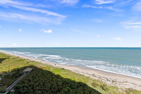 A home in Hutchinson Island