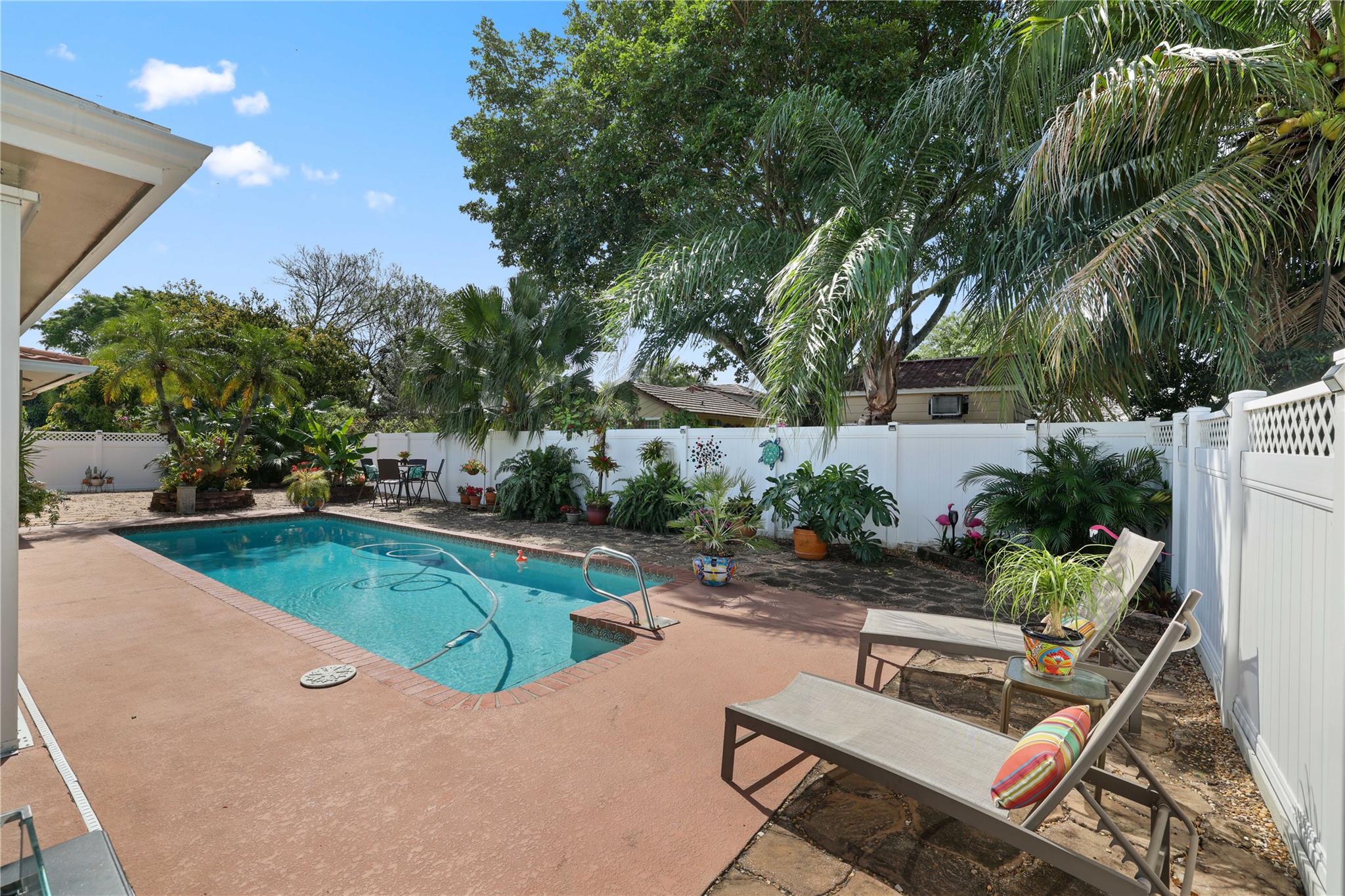 Ramblewood 76-49 B - Residential