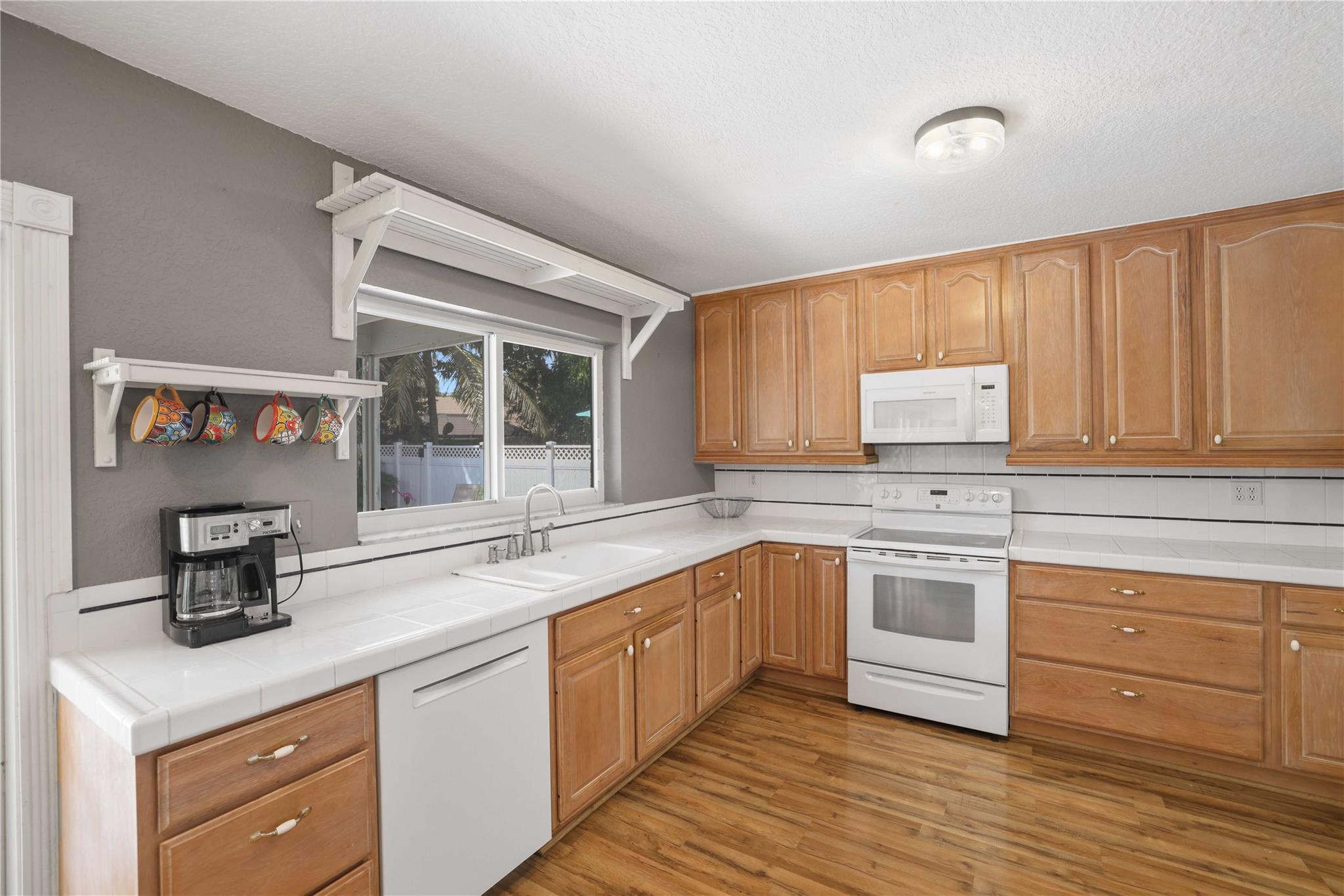 Ramblewood 76-49 B - Residential