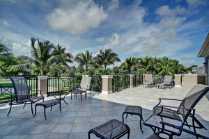 ROYAL PALM YACHT & COUNTRY CLUB - Residential