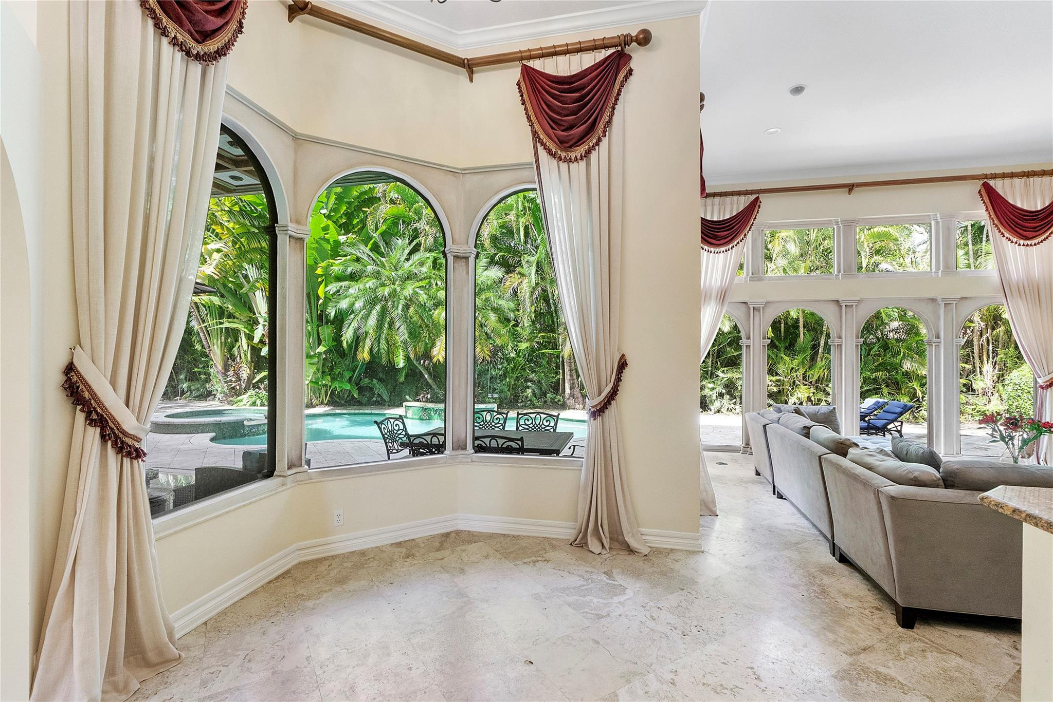 FOX RIDGE 157-8 B LOT 32 BLK K - Residential