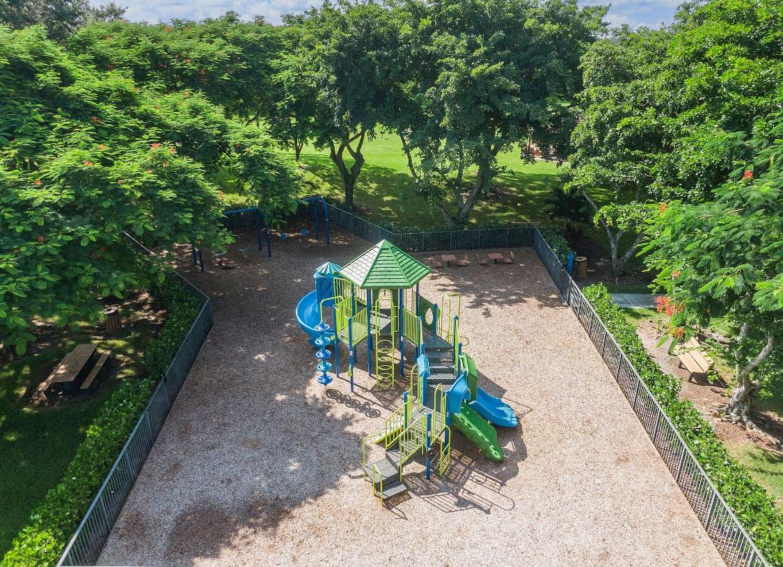 FOX RIDGE 157-8 B LOT 32 BLK K - Residential