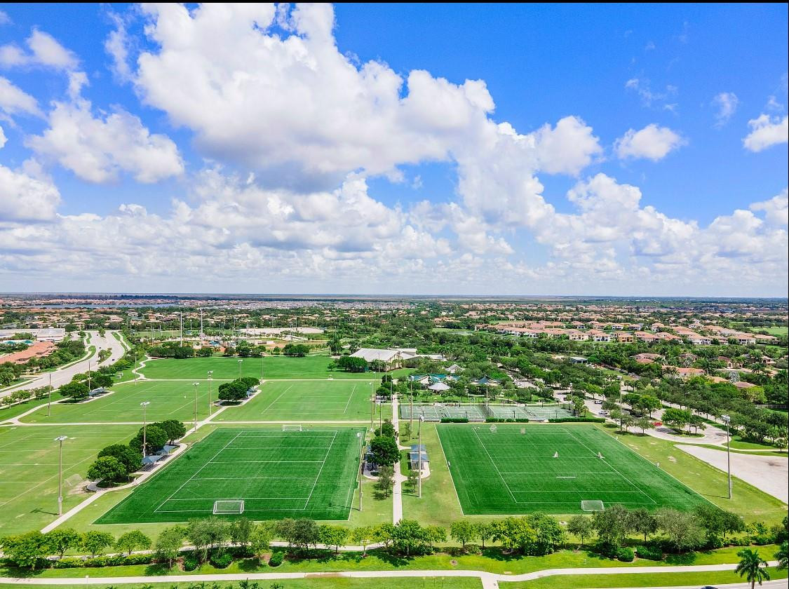 FOX RIDGE 157-8 B LOT 32 BLK K - Residential