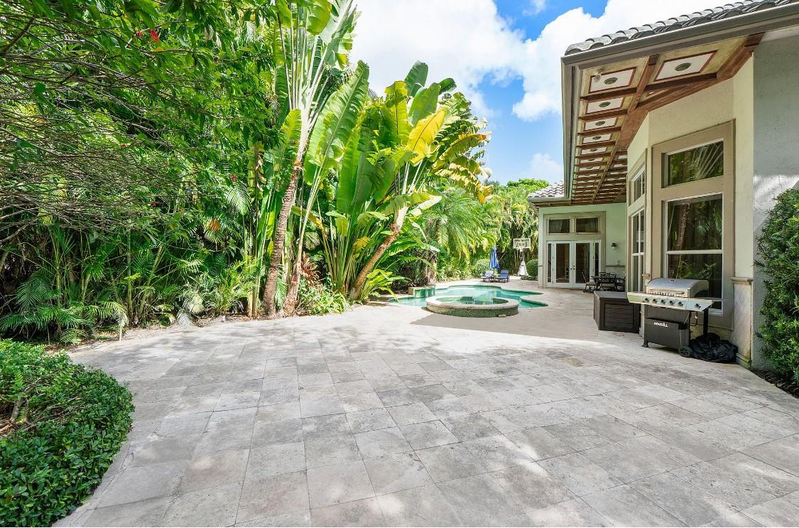 FOX RIDGE 157-8 B LOT 32 BLK K - Residential