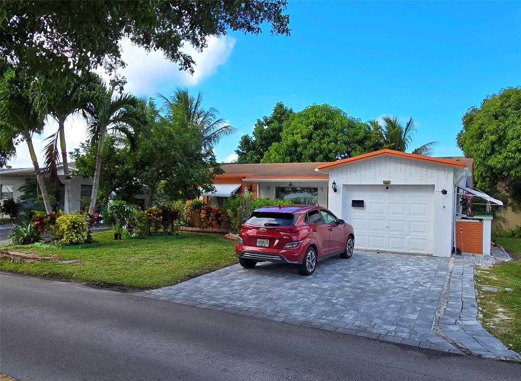 OAKLAND ESTATES 7TH SECTI - Residential Lease