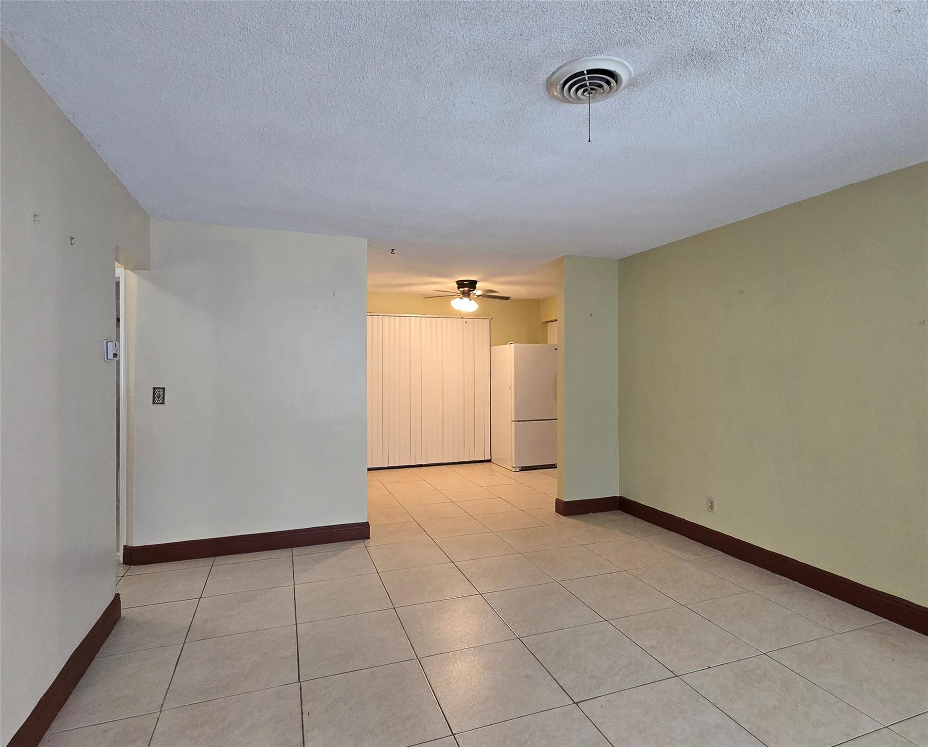 OAKLAND ESTATES 7TH SECTI - Residential Lease