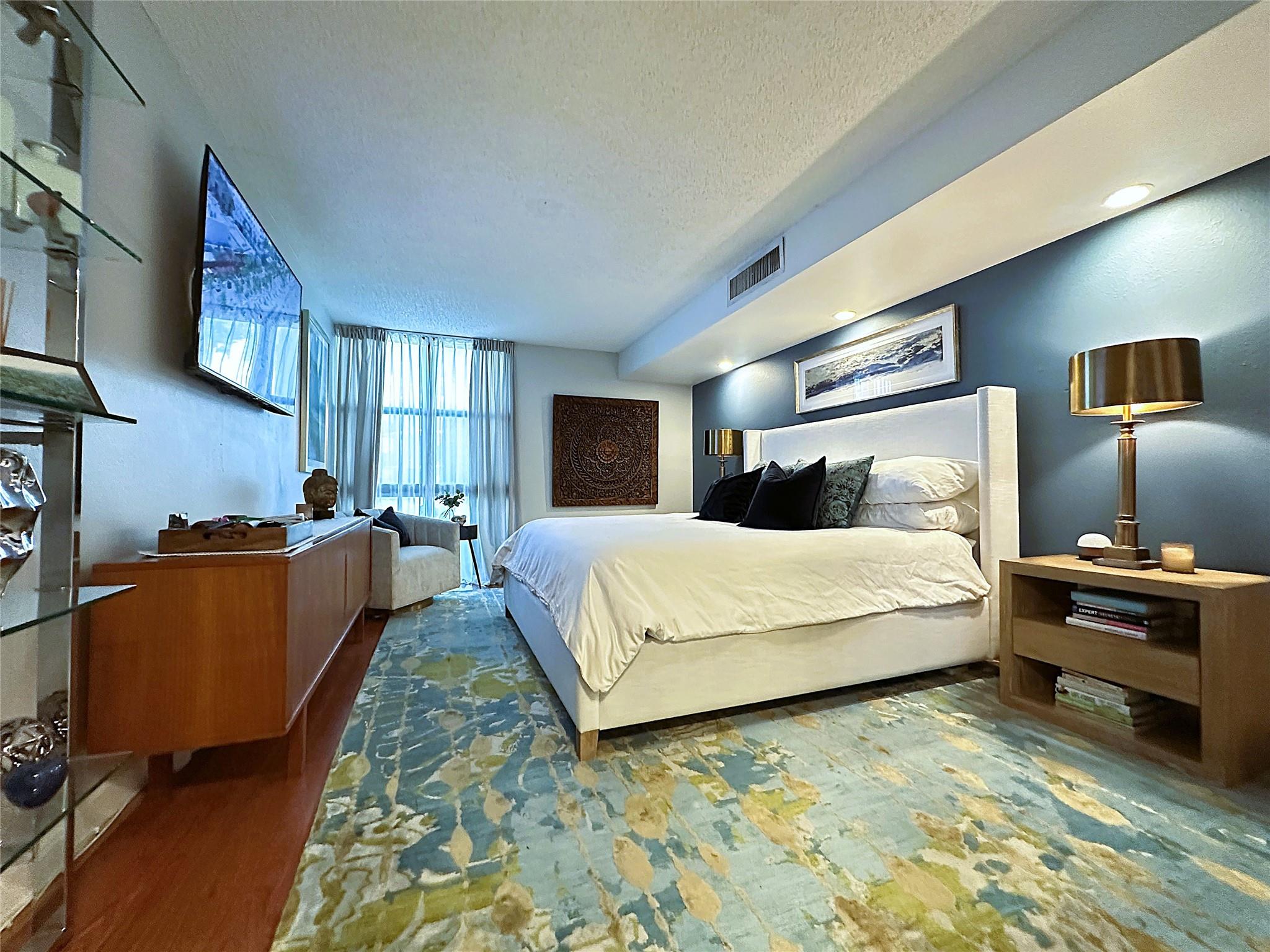 RIVER REACH - Residential