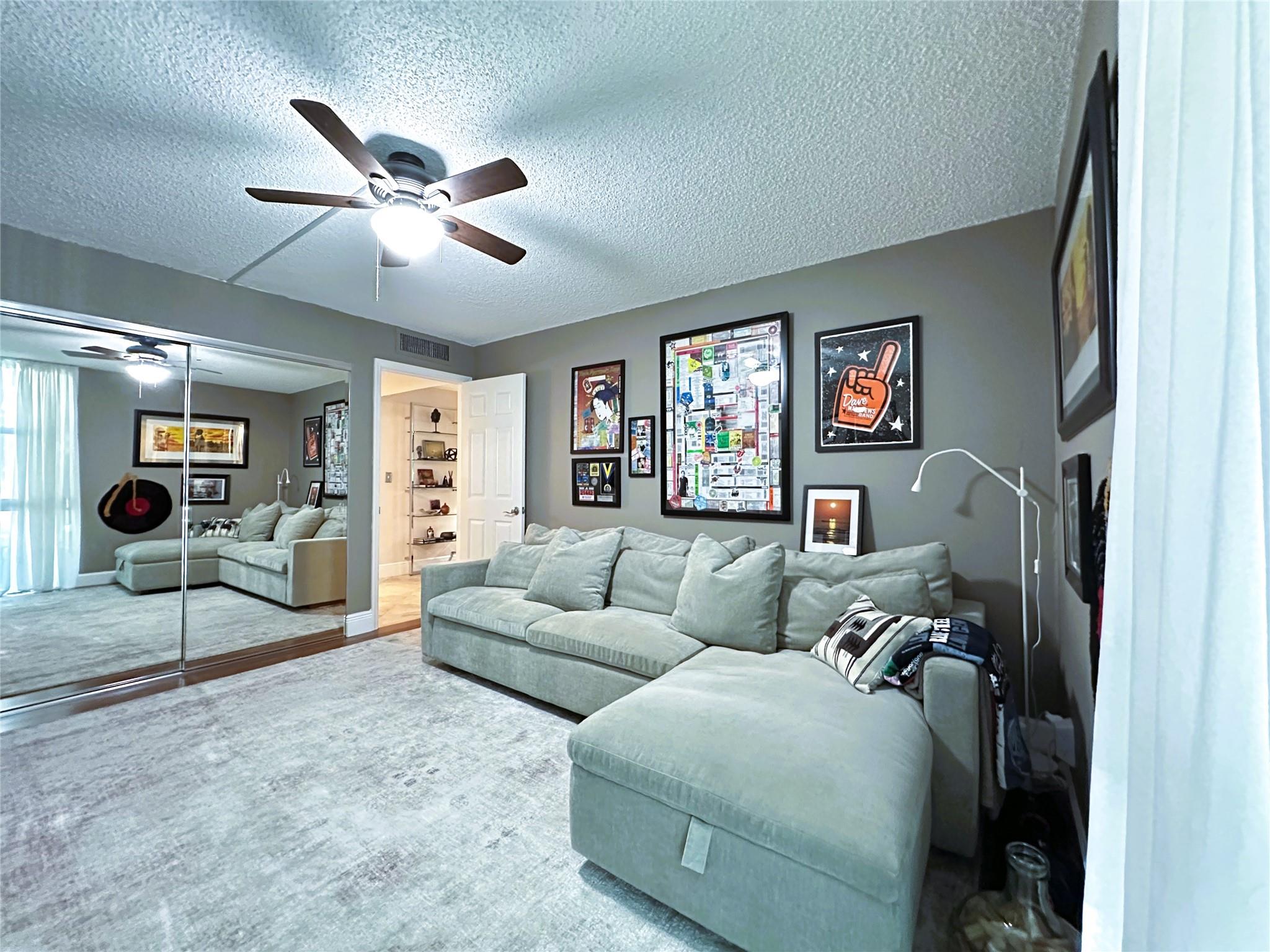 RIVER REACH - Residential