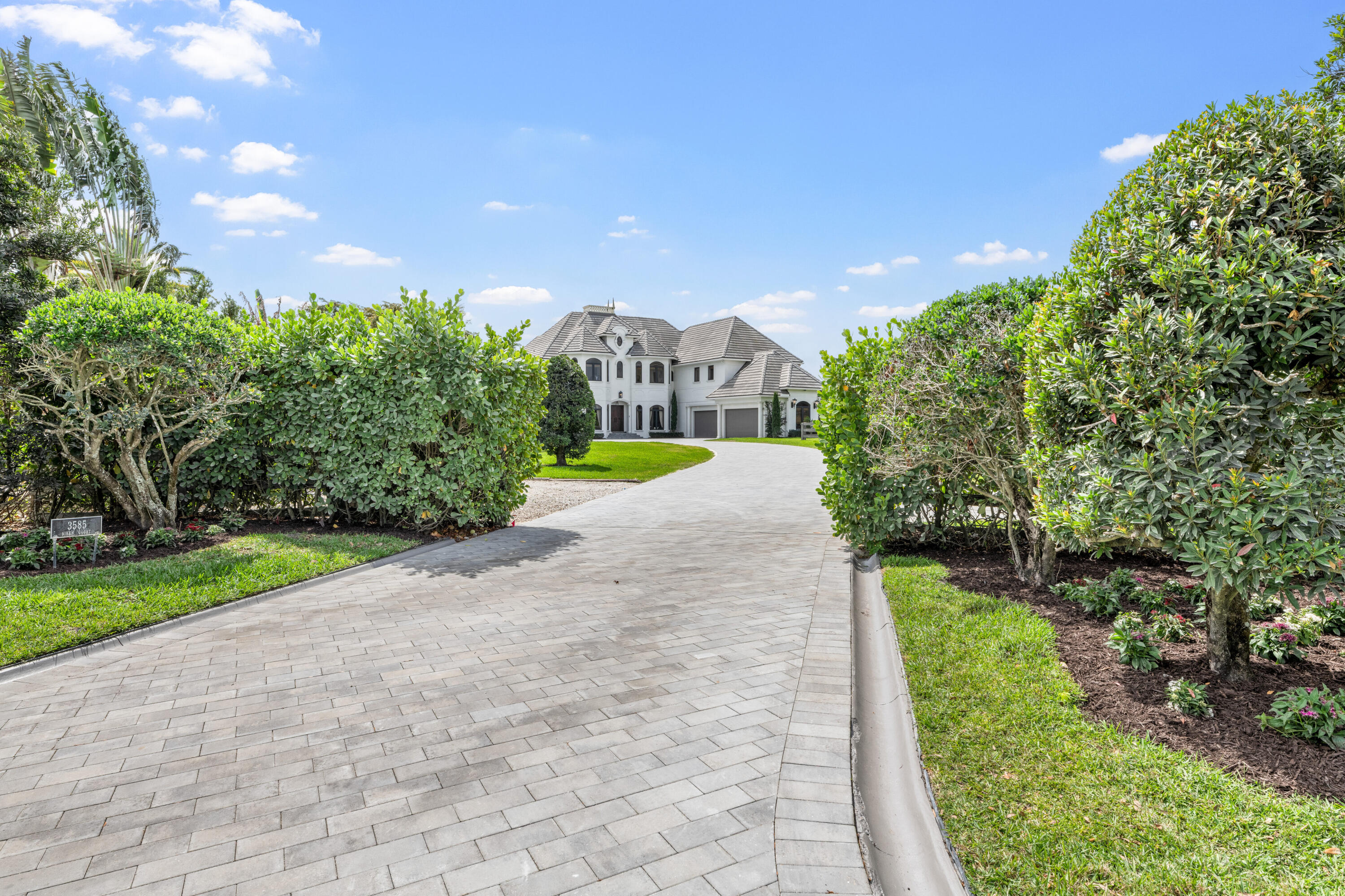 SOUTHFIELDS - Residential