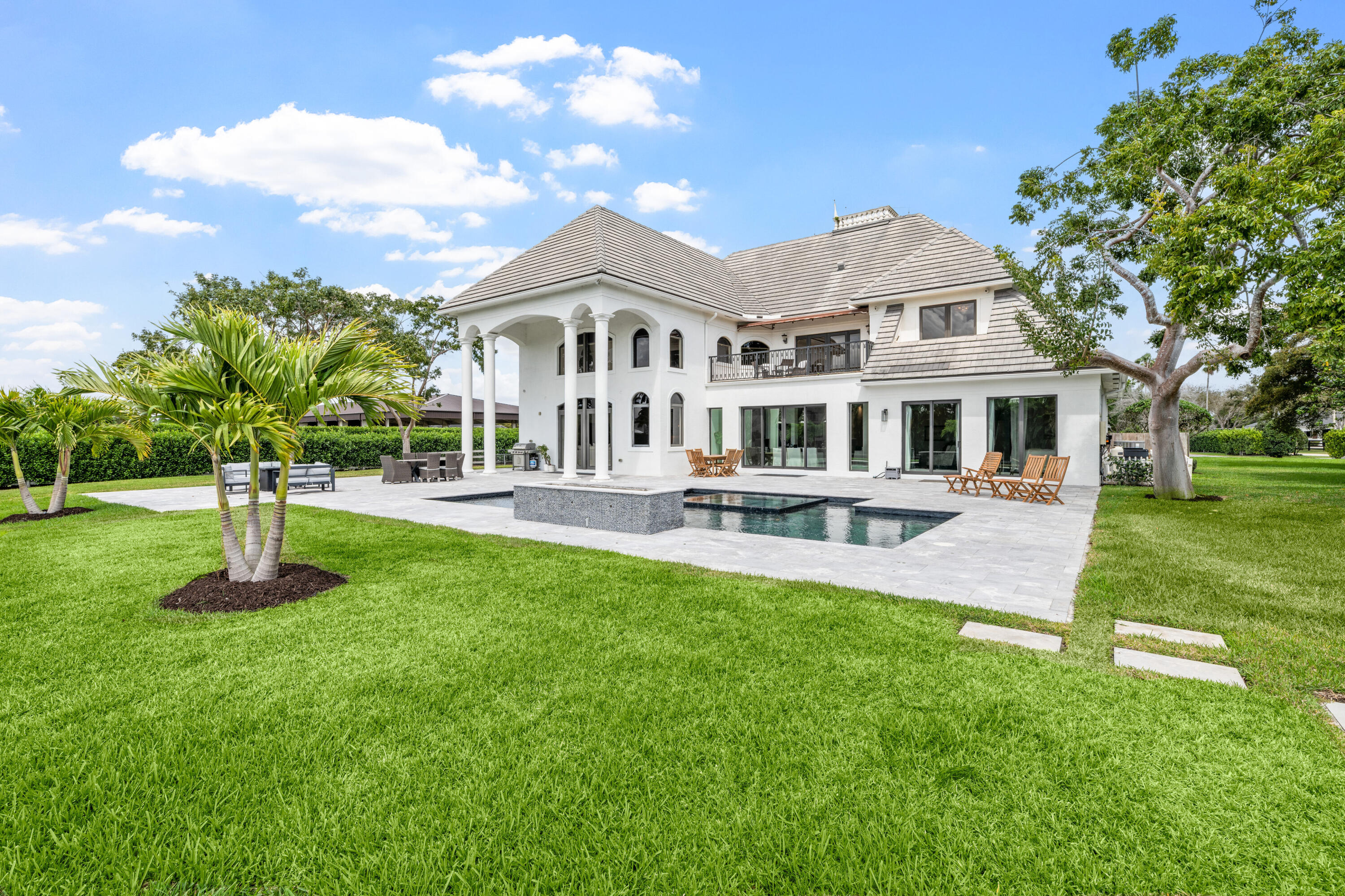 SOUTHFIELDS - Residential