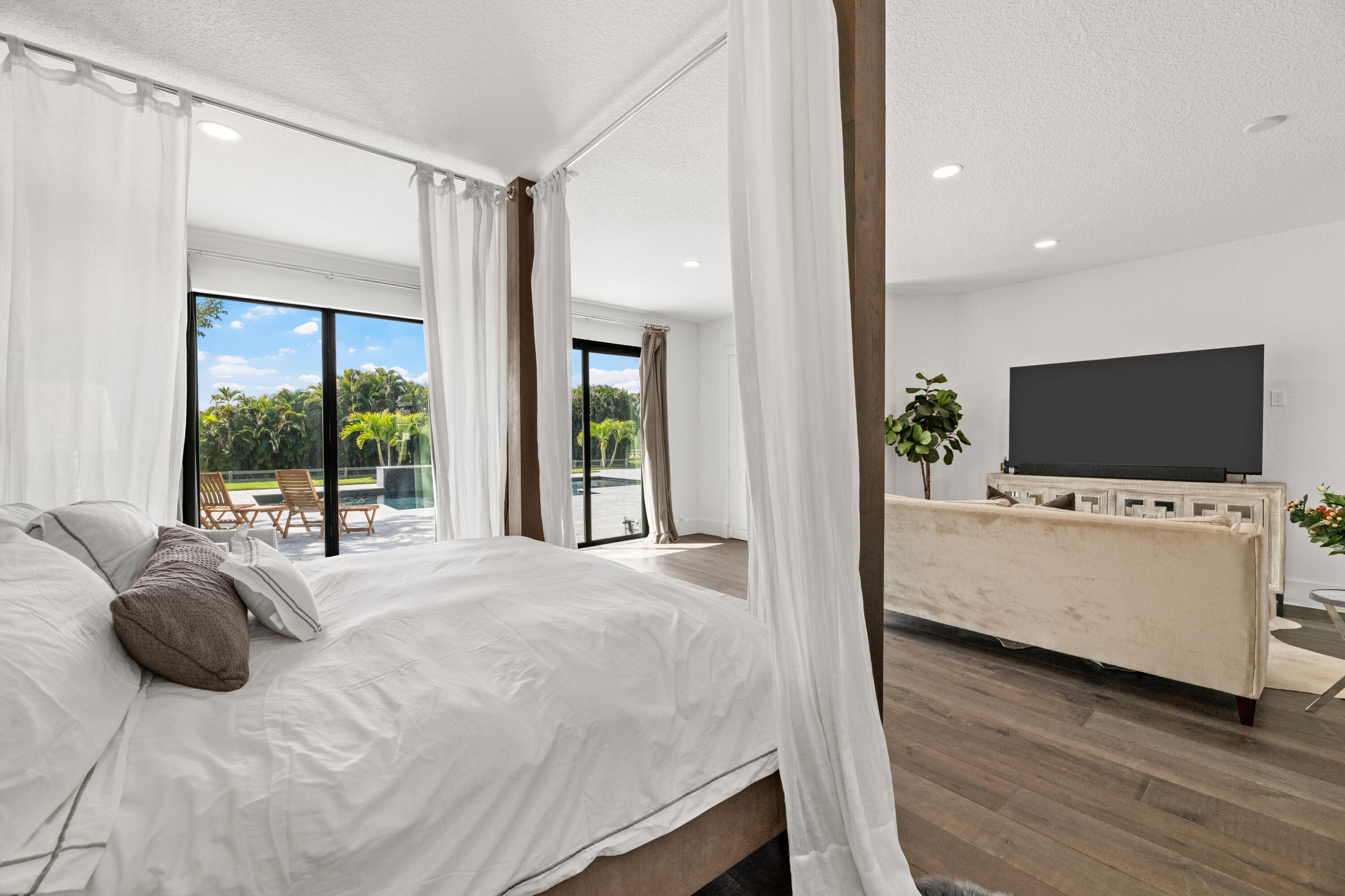 SOUTHFIELDS - Residential