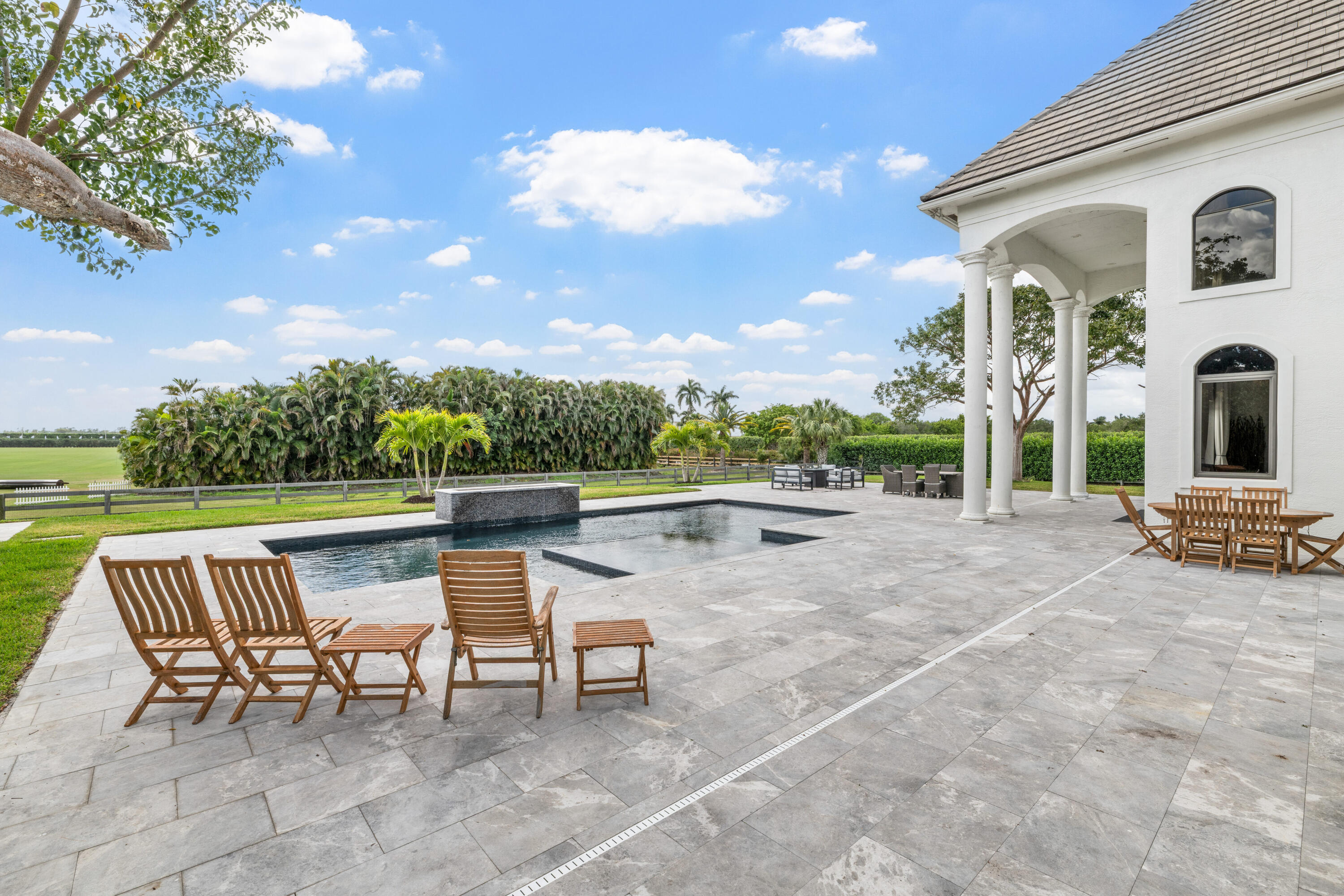 SOUTHFIELDS - Residential