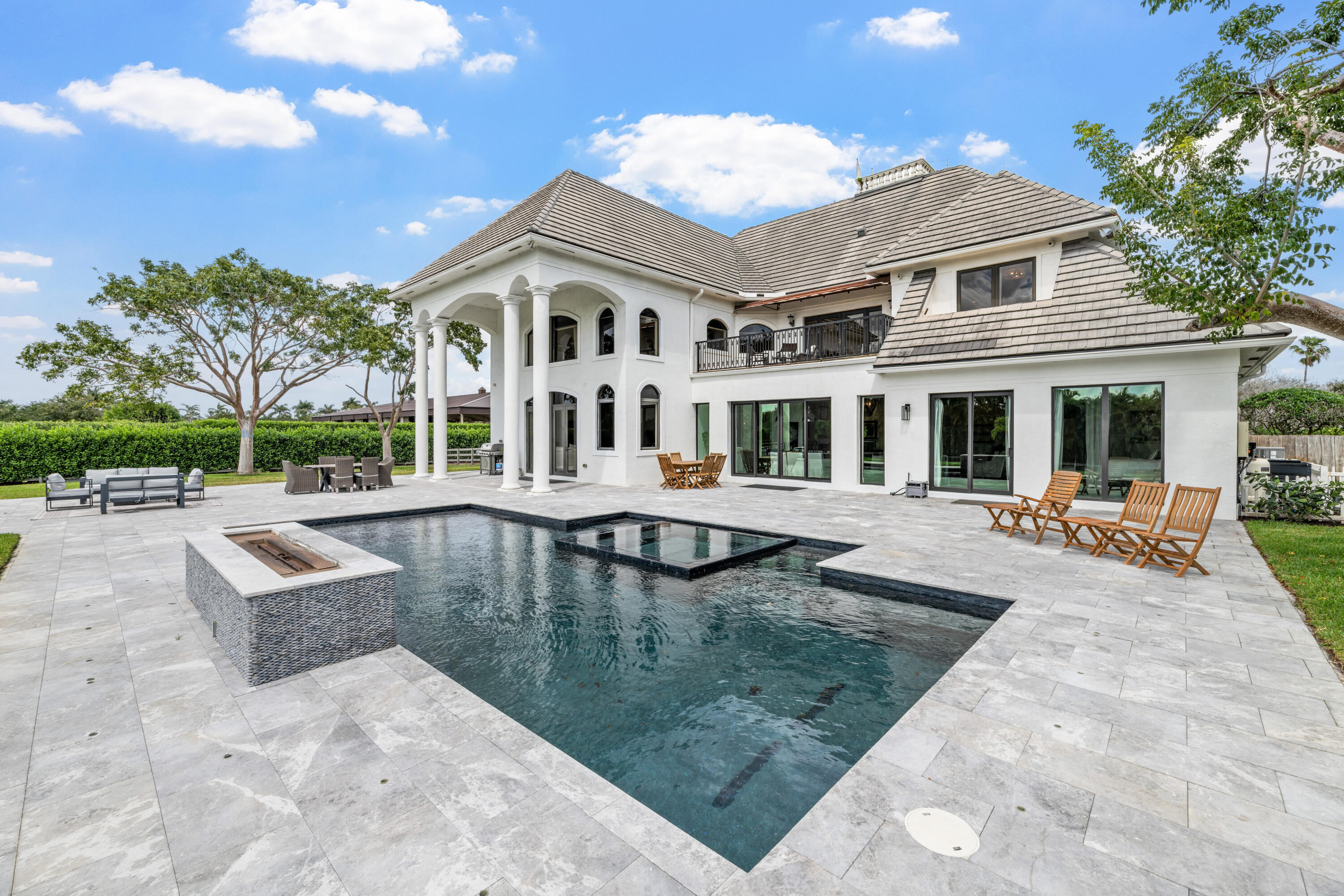 SOUTHFIELDS - Residential