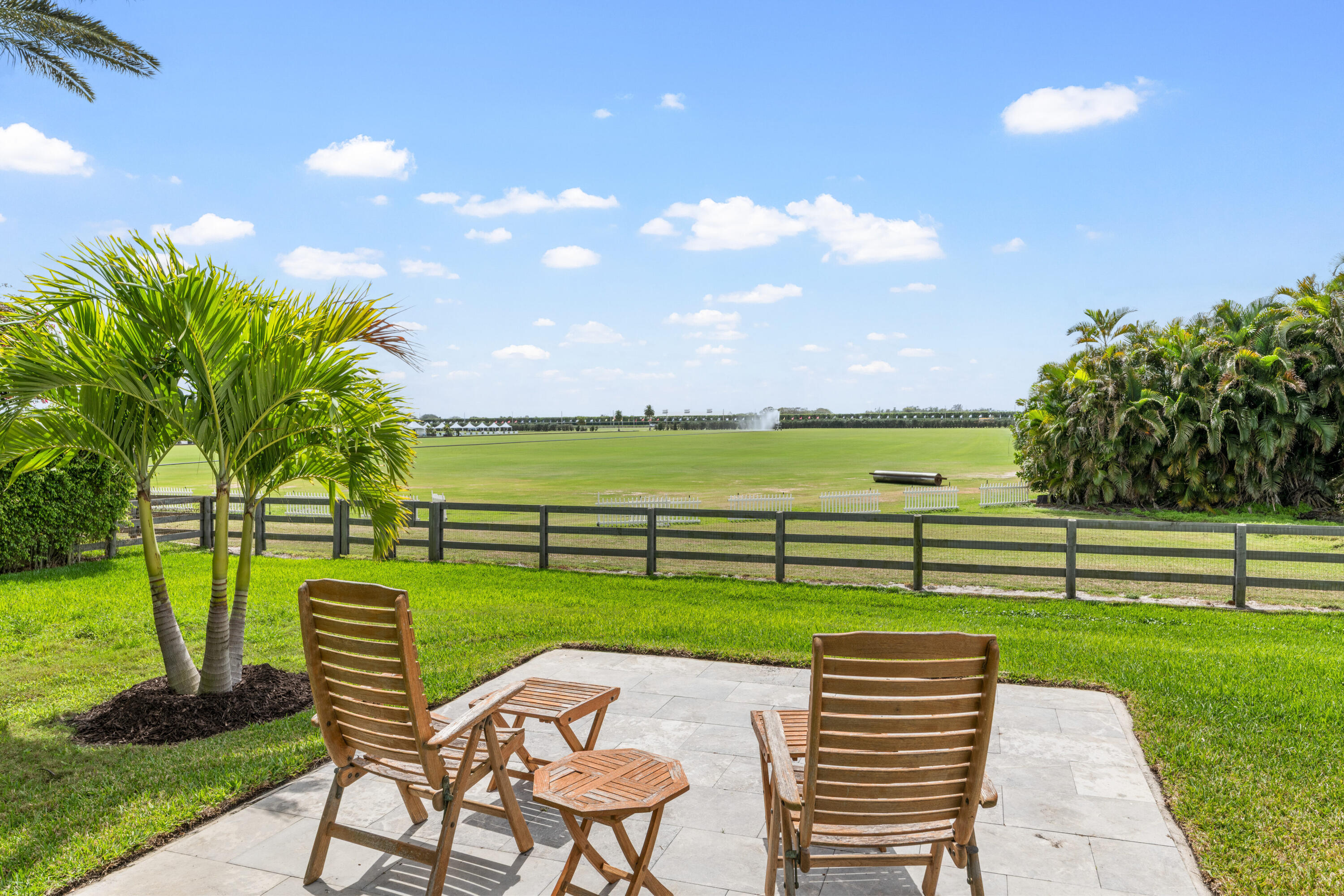 SOUTHFIELDS - Residential