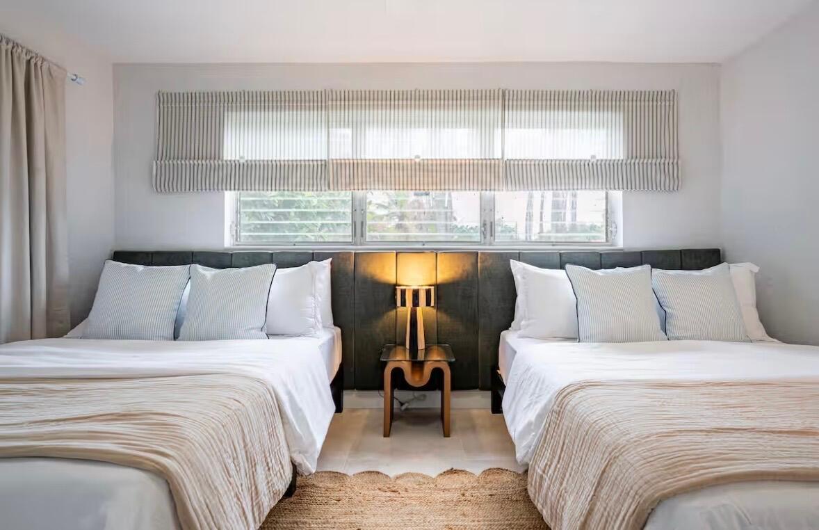 RIVERLAND VILLAGE SEC 1-REPLAT - Residential