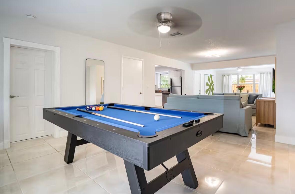 RIVERLAND VILLAGE SEC 1-REPLAT - Residential