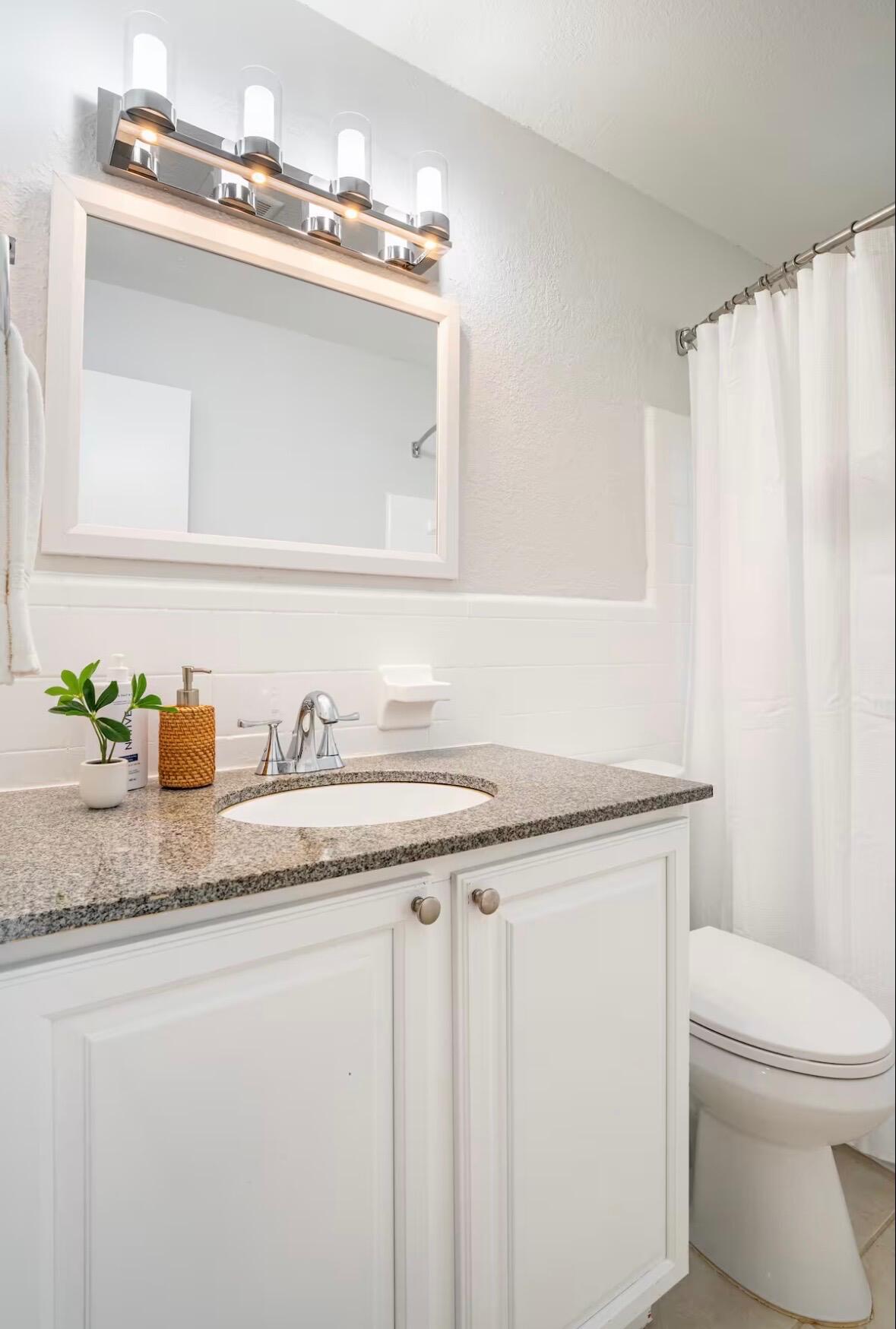 RIVERLAND VILLAGE SEC 1-REPLAT - Residential