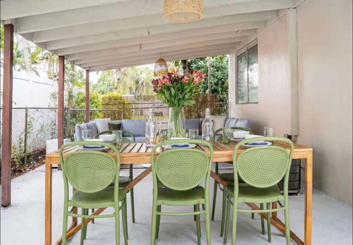 RIVERLAND VILLAGE SEC 1-REPLAT - Residential