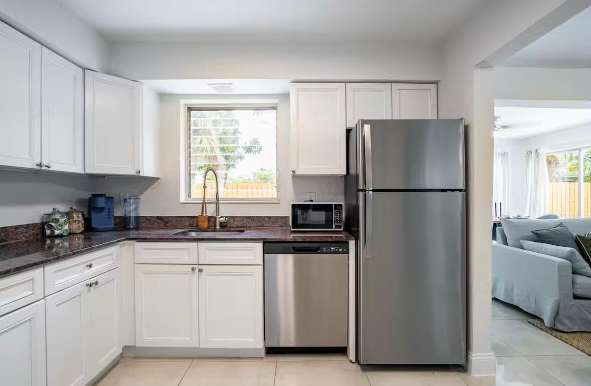 RIVERLAND VILLAGE SEC 1-REPLAT - Residential