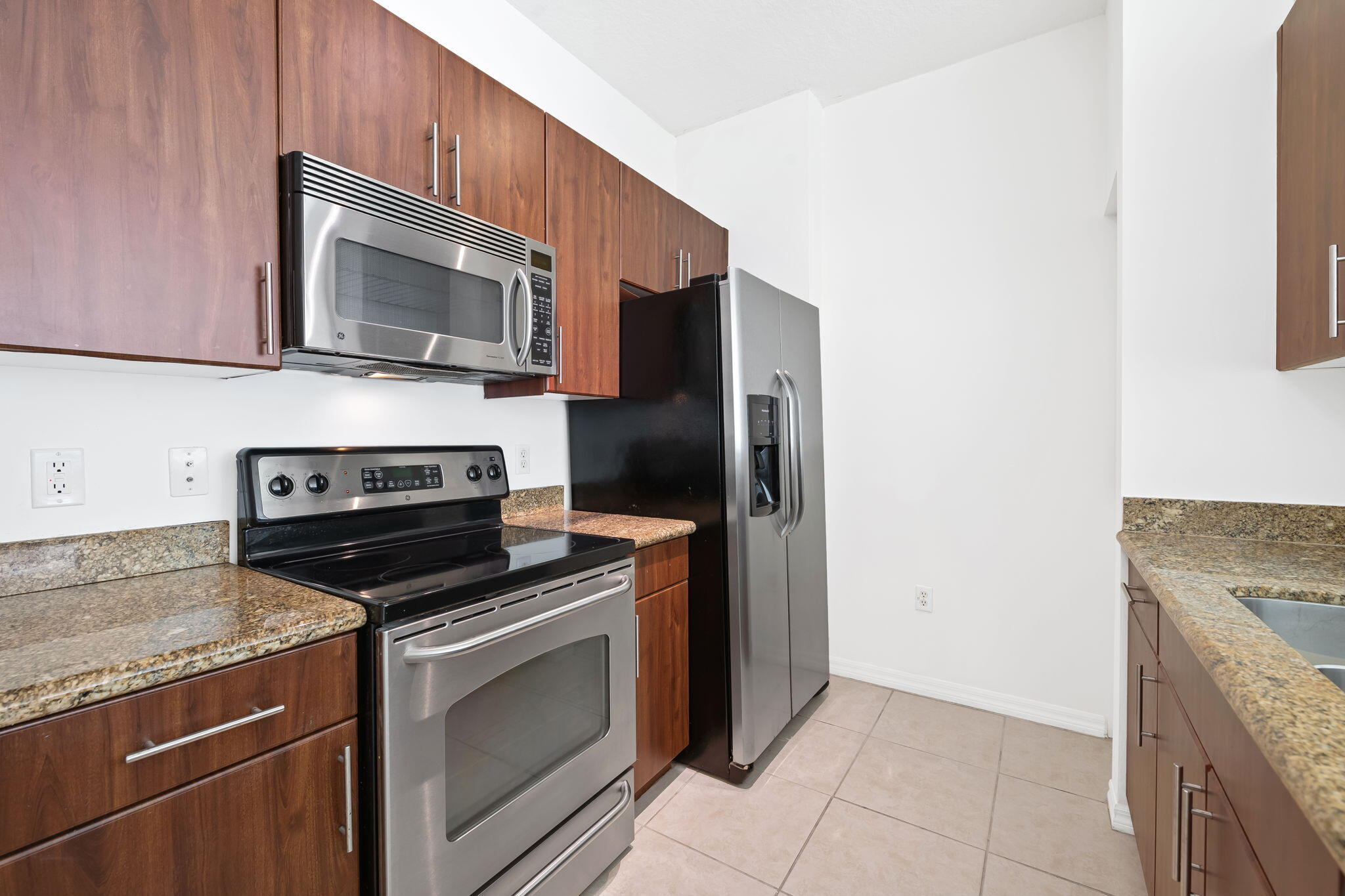 LAUDERDALE ONE CONDO - Residential Lease