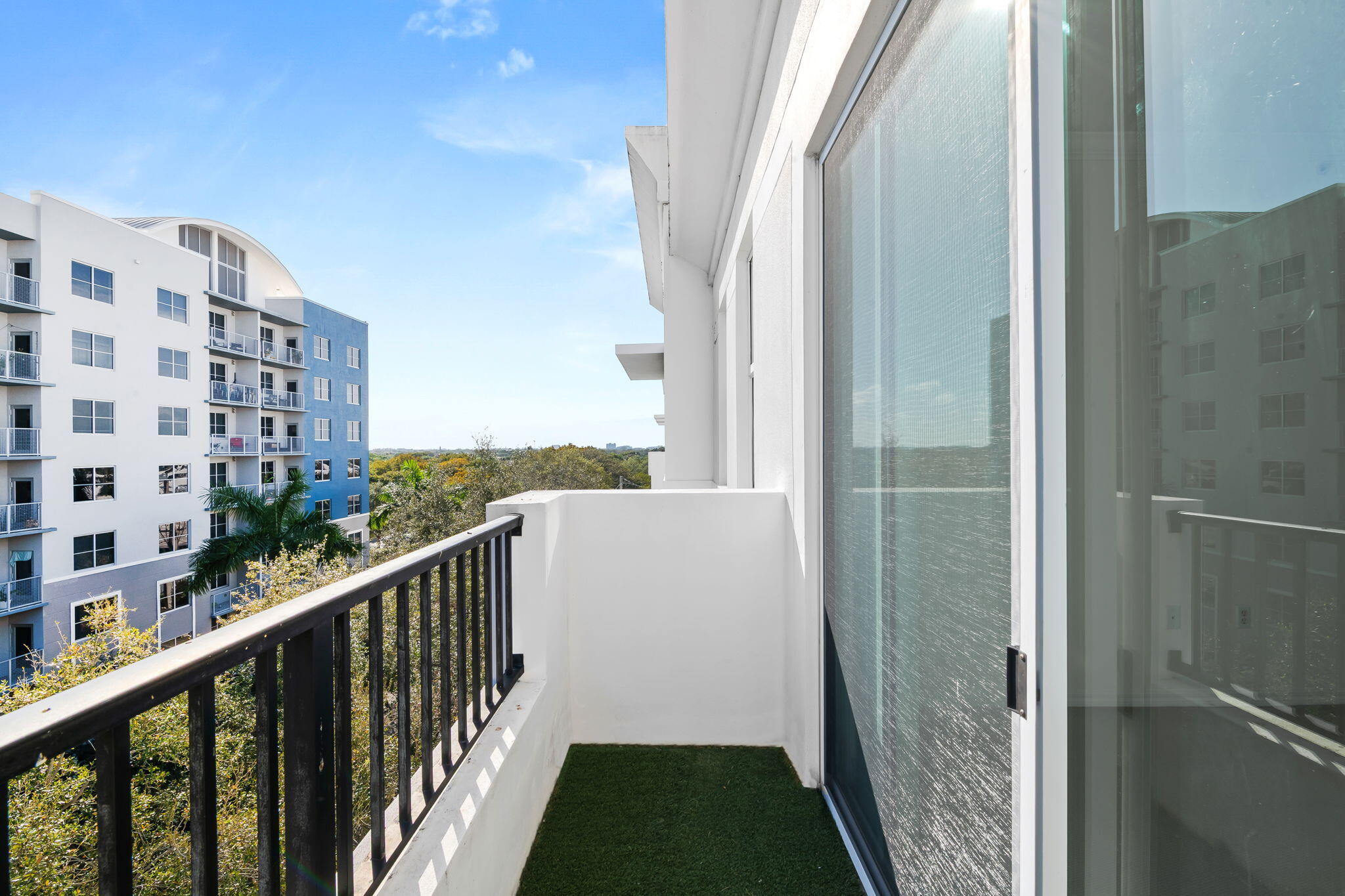 LAUDERDALE ONE CONDO - Residential Lease