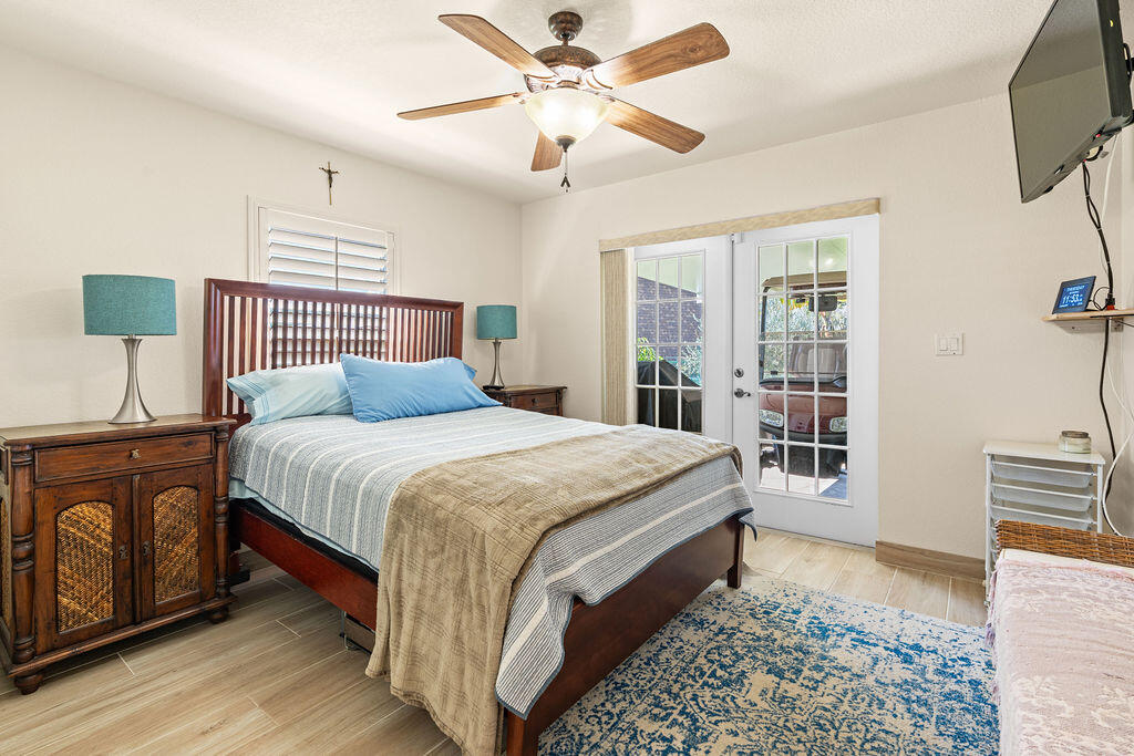 LAKE JOSEPHINE SUBD - Residential