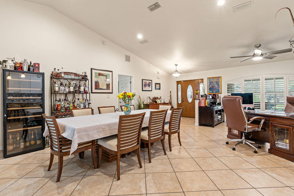 LAKE JOSEPHINE SUBD - Residential