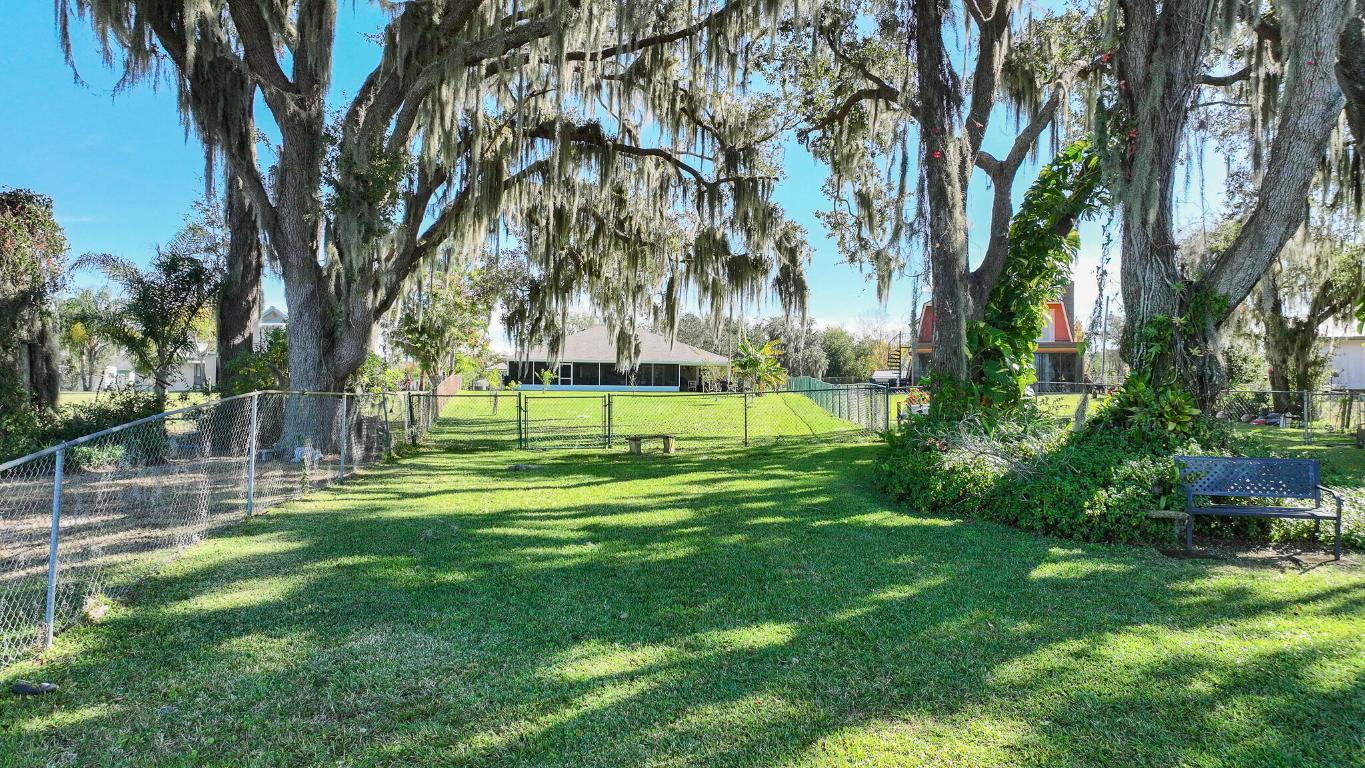 LAKE JOSEPHINE SUBD - Residential