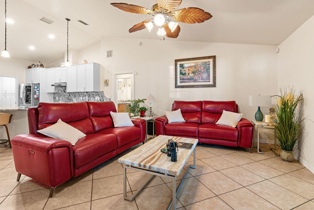 LAKE JOSEPHINE SUBD - Residential