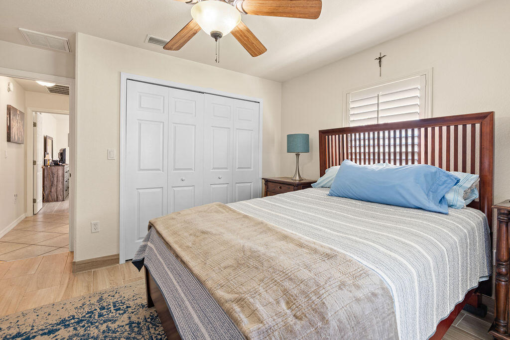 LAKE JOSEPHINE SUBD - Residential