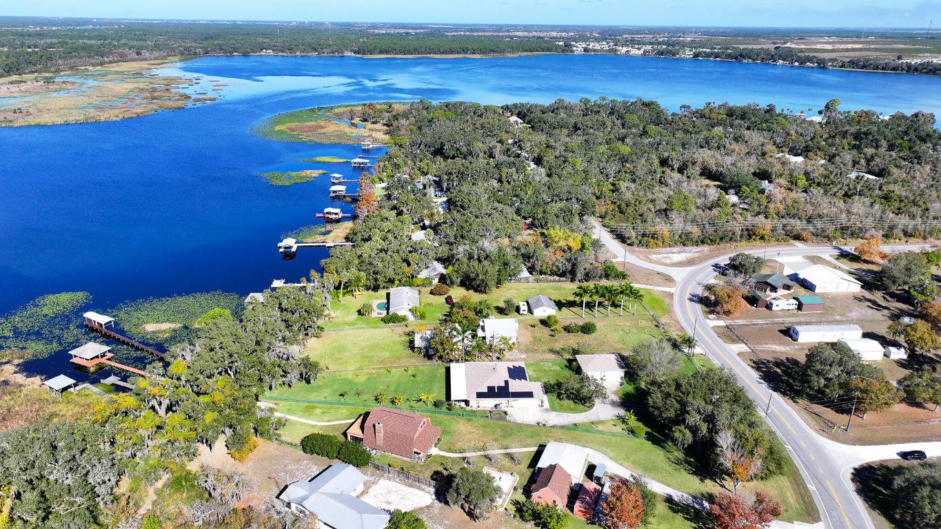LAKE JOSEPHINE SUBD - Residential