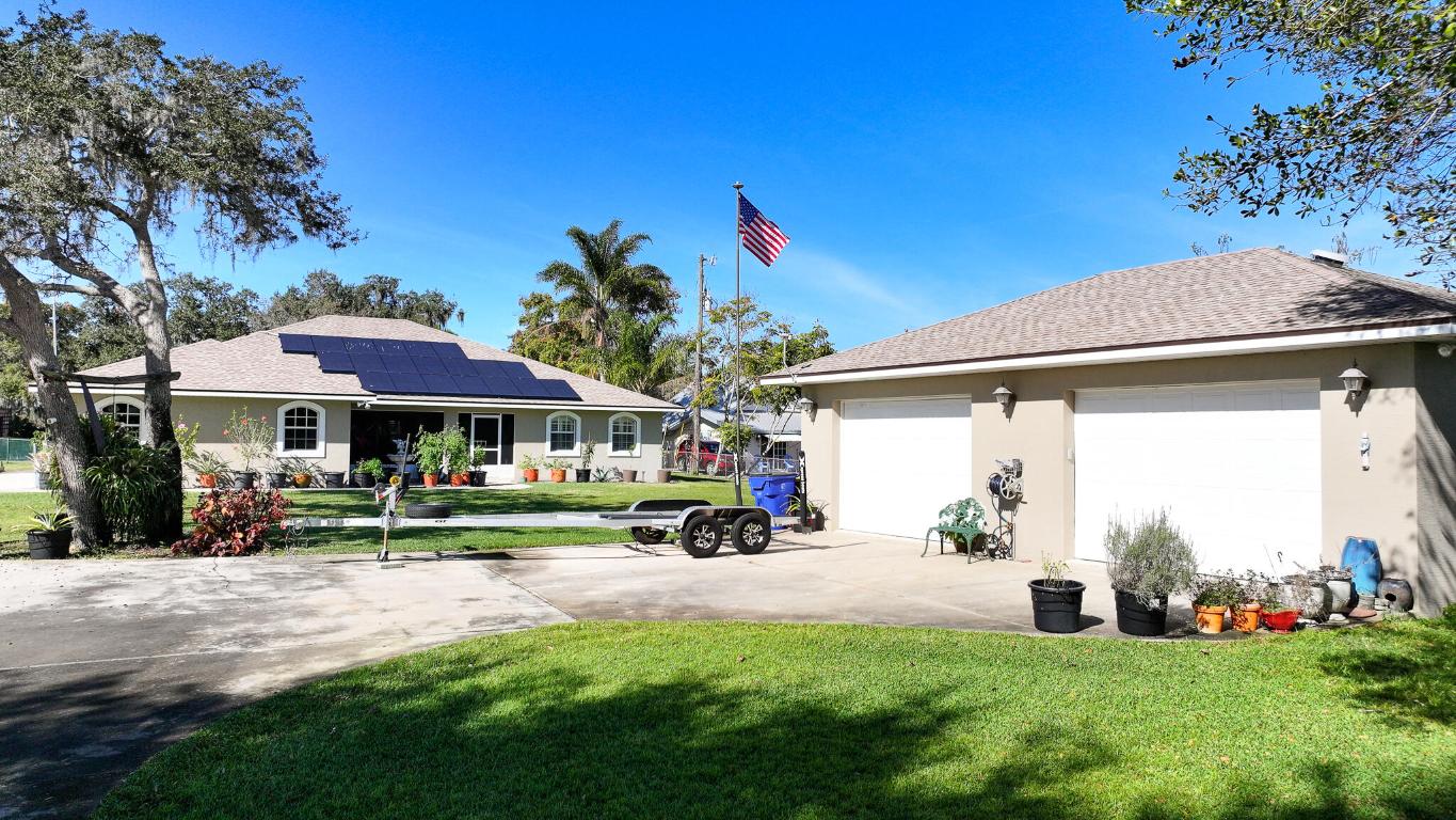 LAKE JOSEPHINE SUBD - Residential