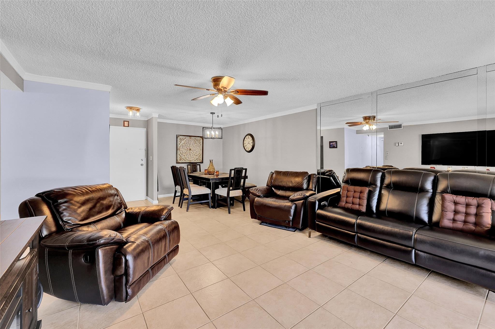 8260 SW 24th Street E 6112