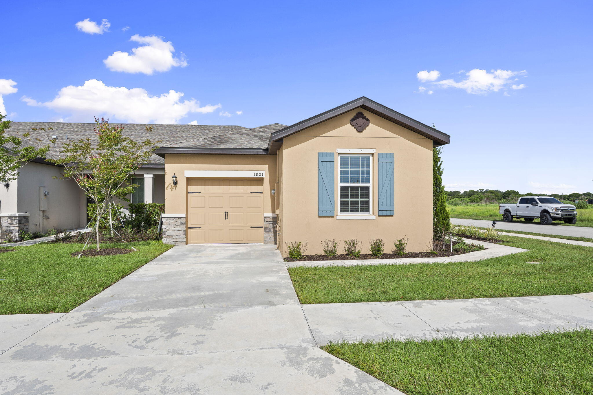 CELEBRATION POINTE - Residential