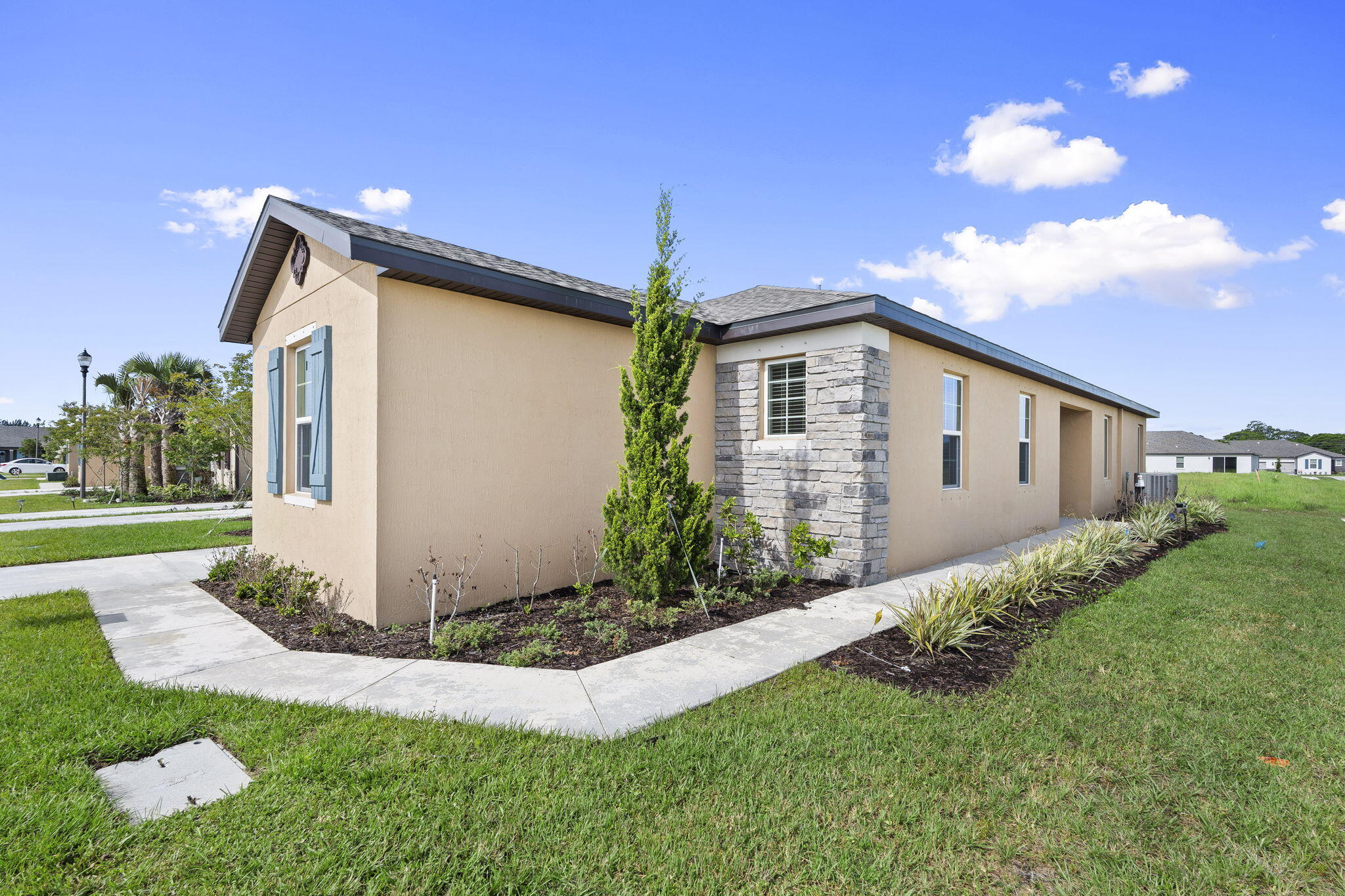 CELEBRATION POINTE - Residential