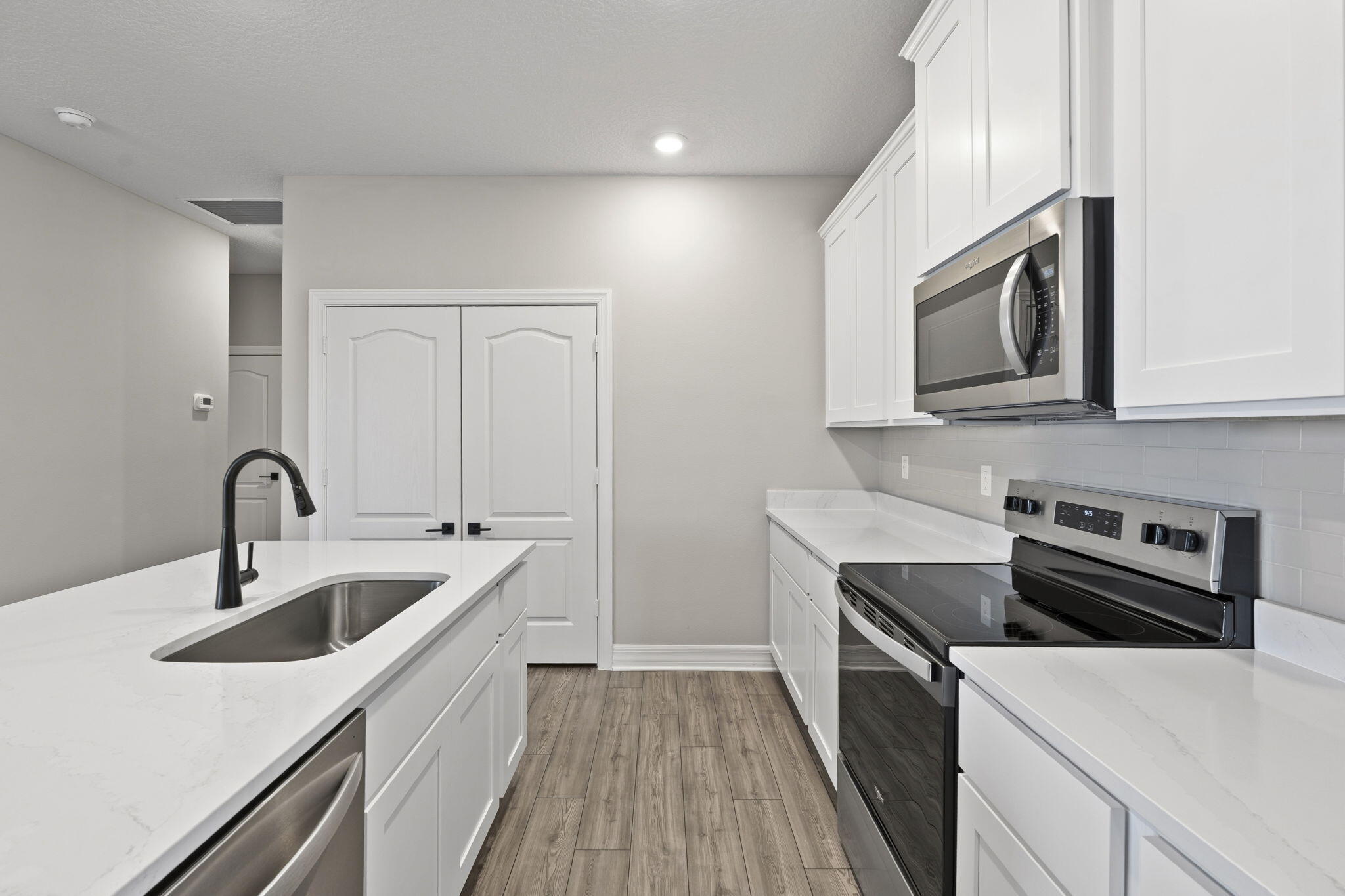 CELEBRATION POINTE - Residential