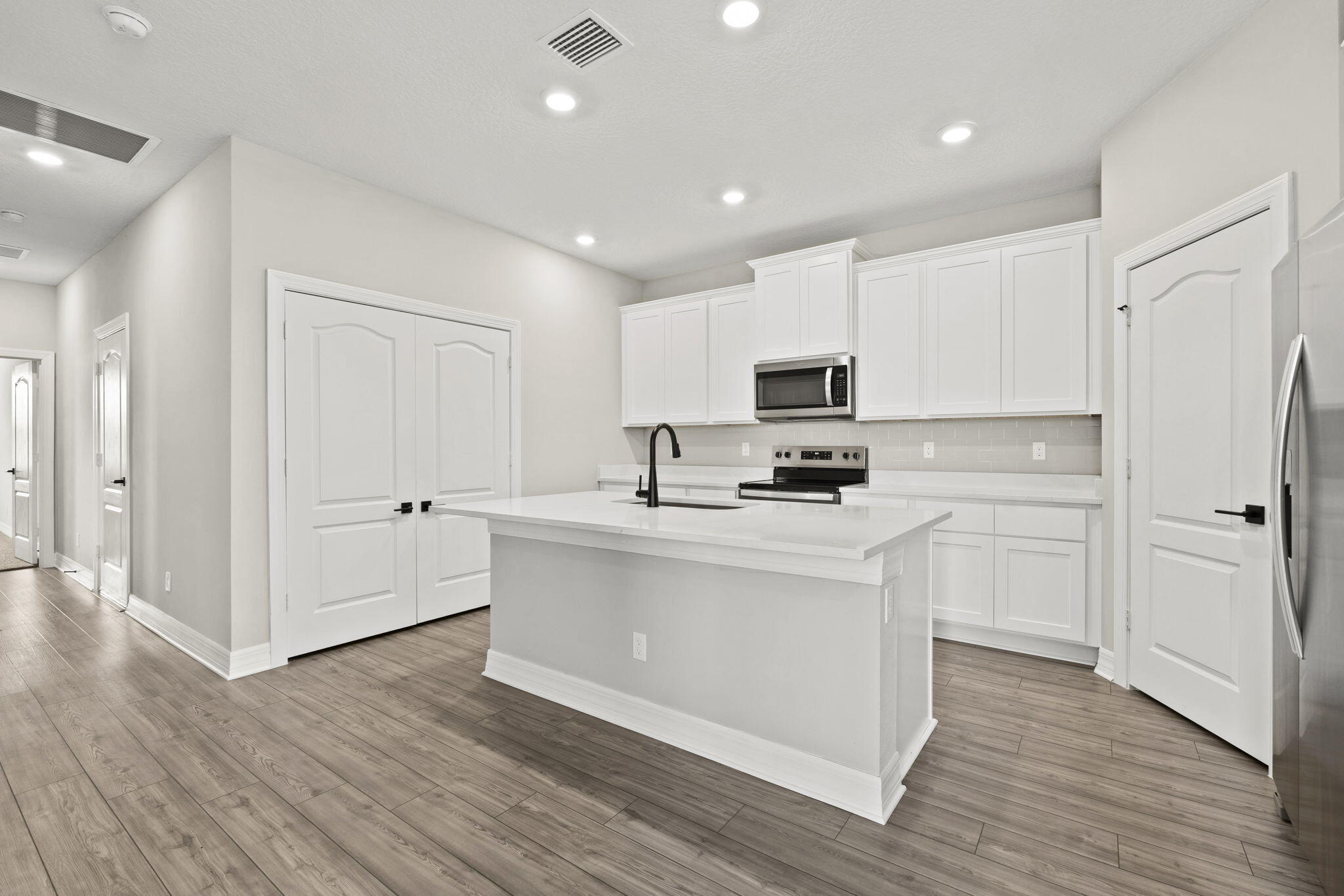 CELEBRATION POINTE - Residential
