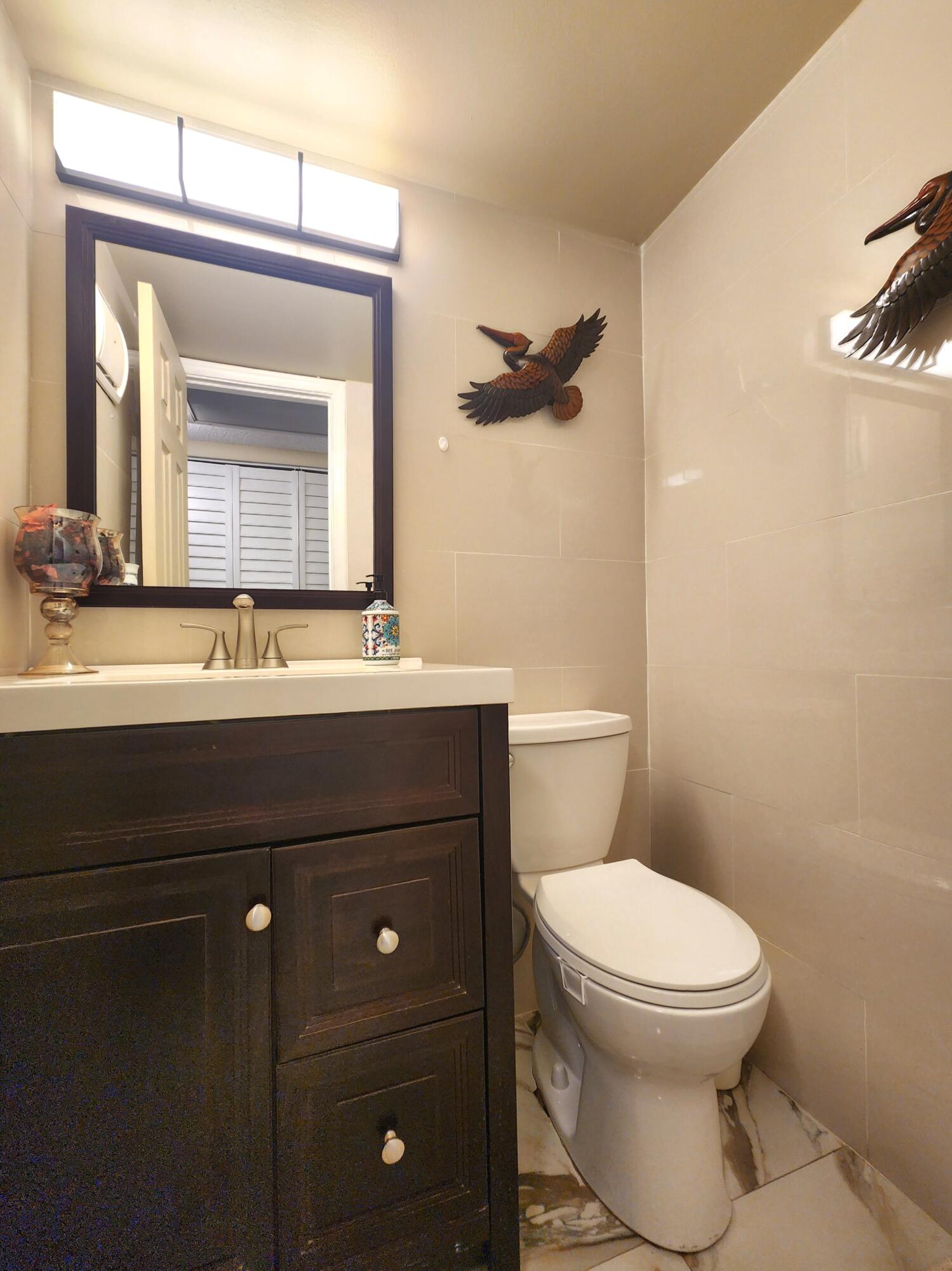 ELLESMERE A CONDO - Residential